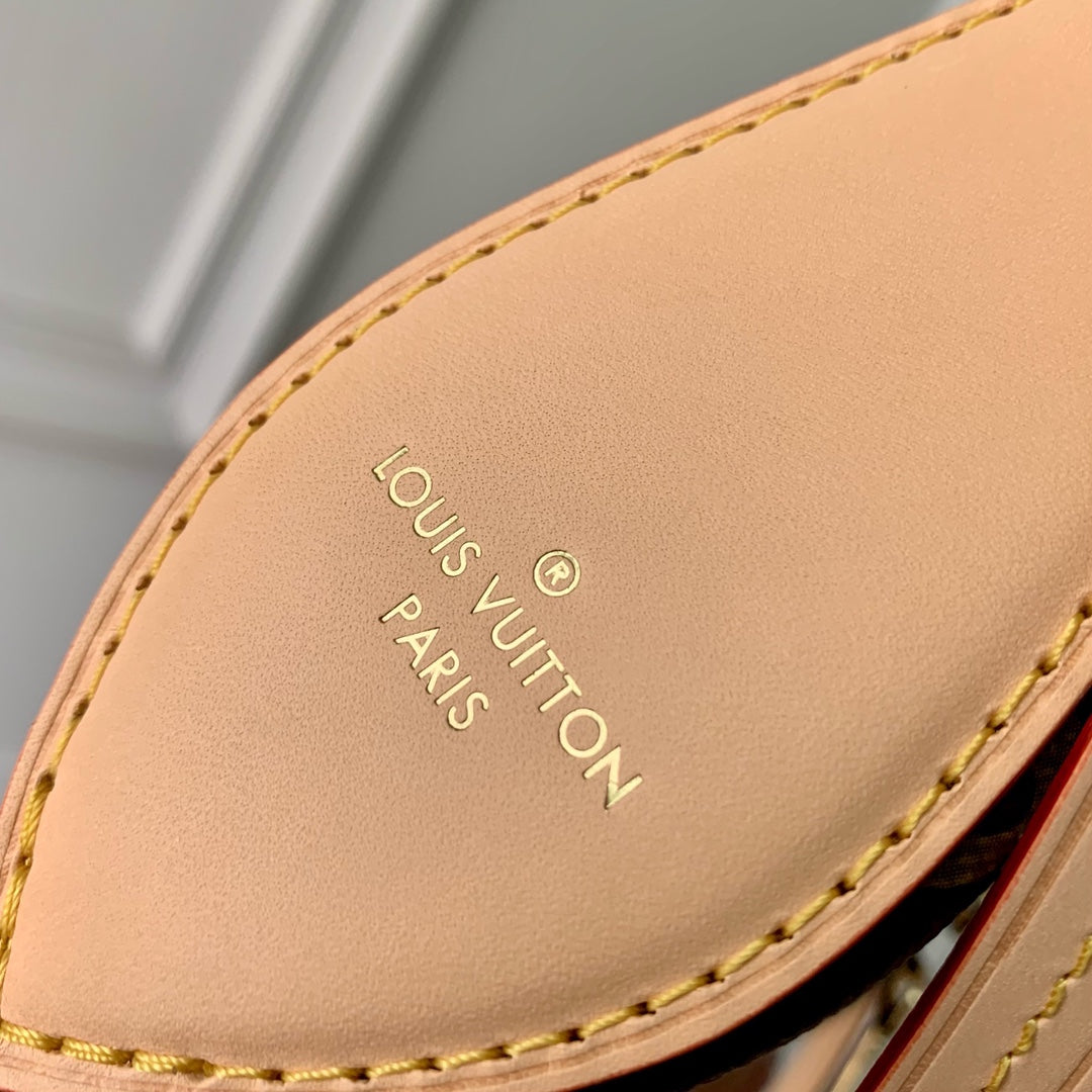 LV POCHETTE TIRETTE 22 BROWN MONOGRAM