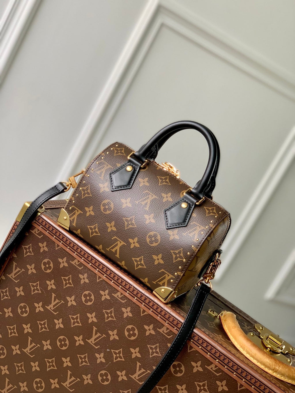 LV SPEEDY TRUNK 20 BLACK BROWN MONOGRAM
