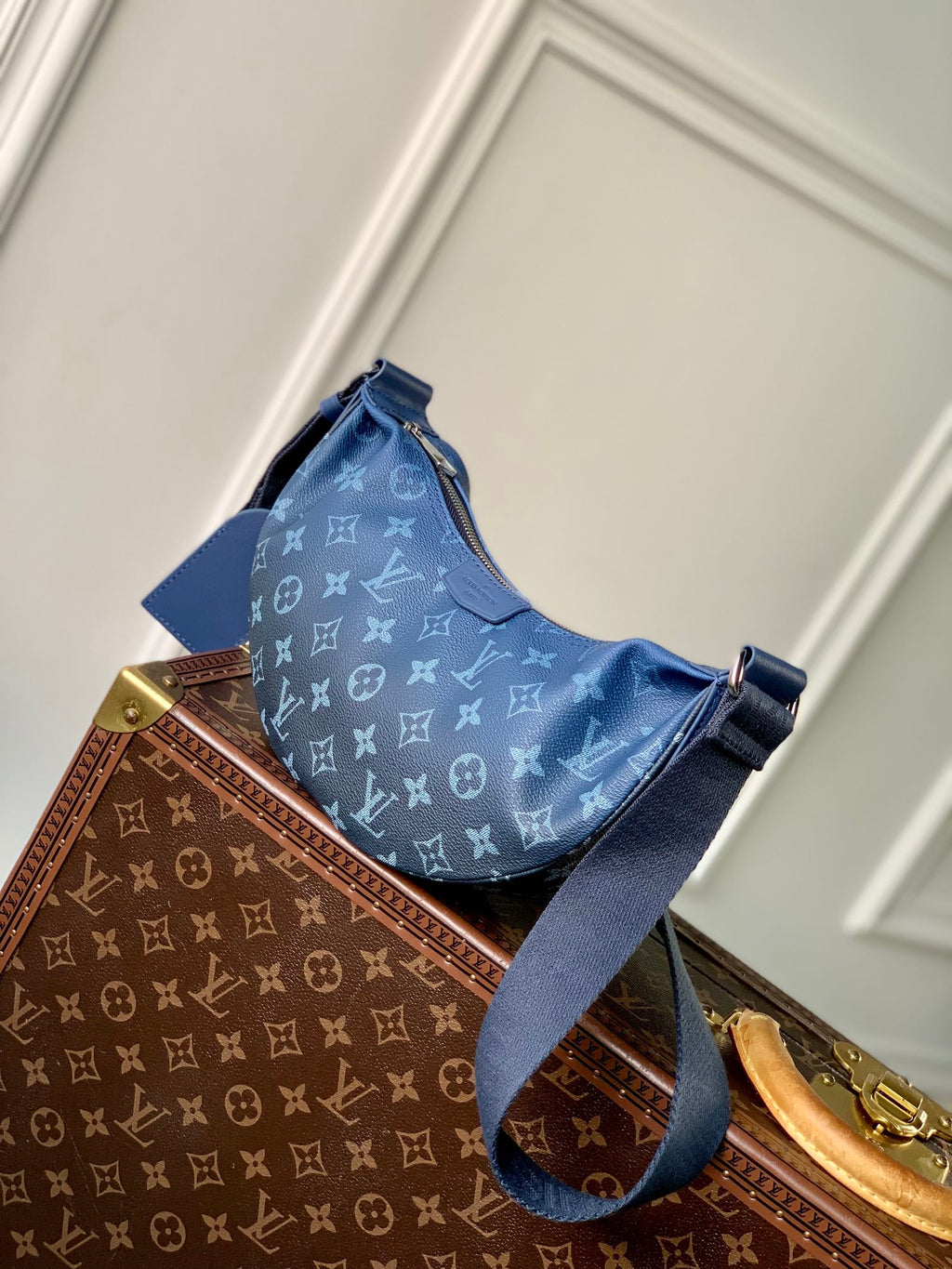 SAC HAMAC 28 EN TOILE DÉGRADÉE MONOGRAMME BLEU