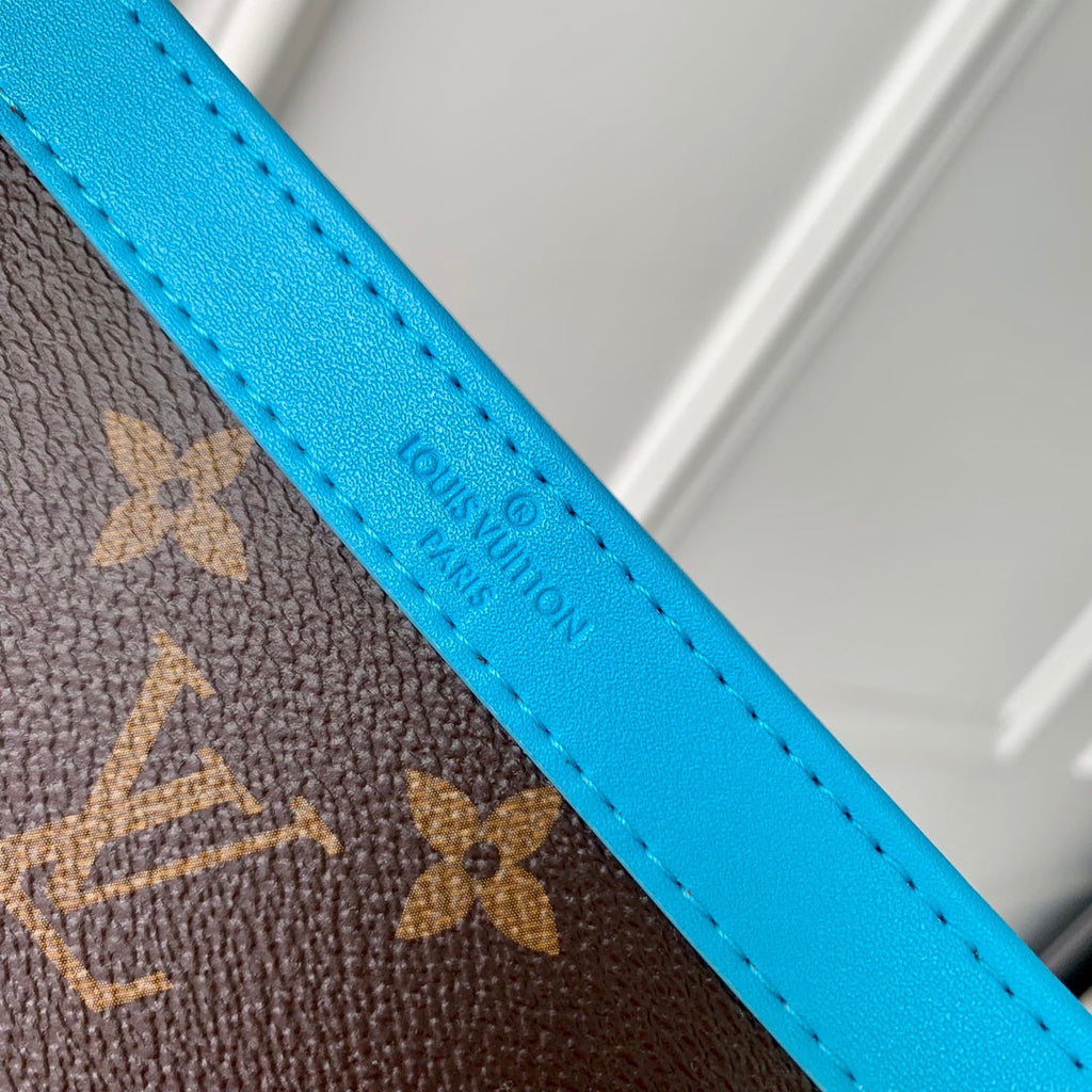 Portefeuille portable Gaston 18 pouces en toile monogrammée marron et cuir de veau ciel mélangé