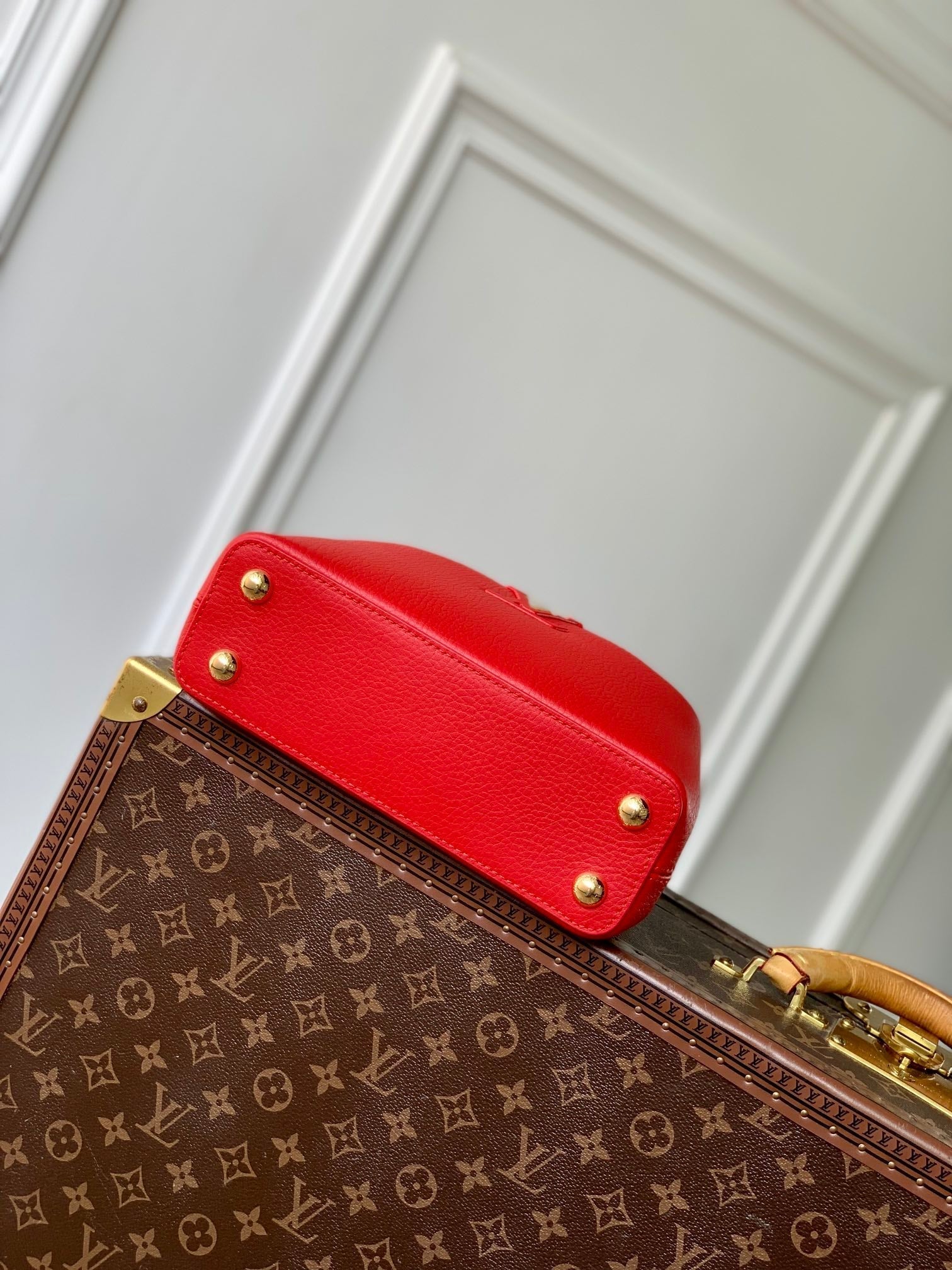 CAPUCINES MINI 23 EN QUINCAILLERIE OR TAURILLON ROUGE