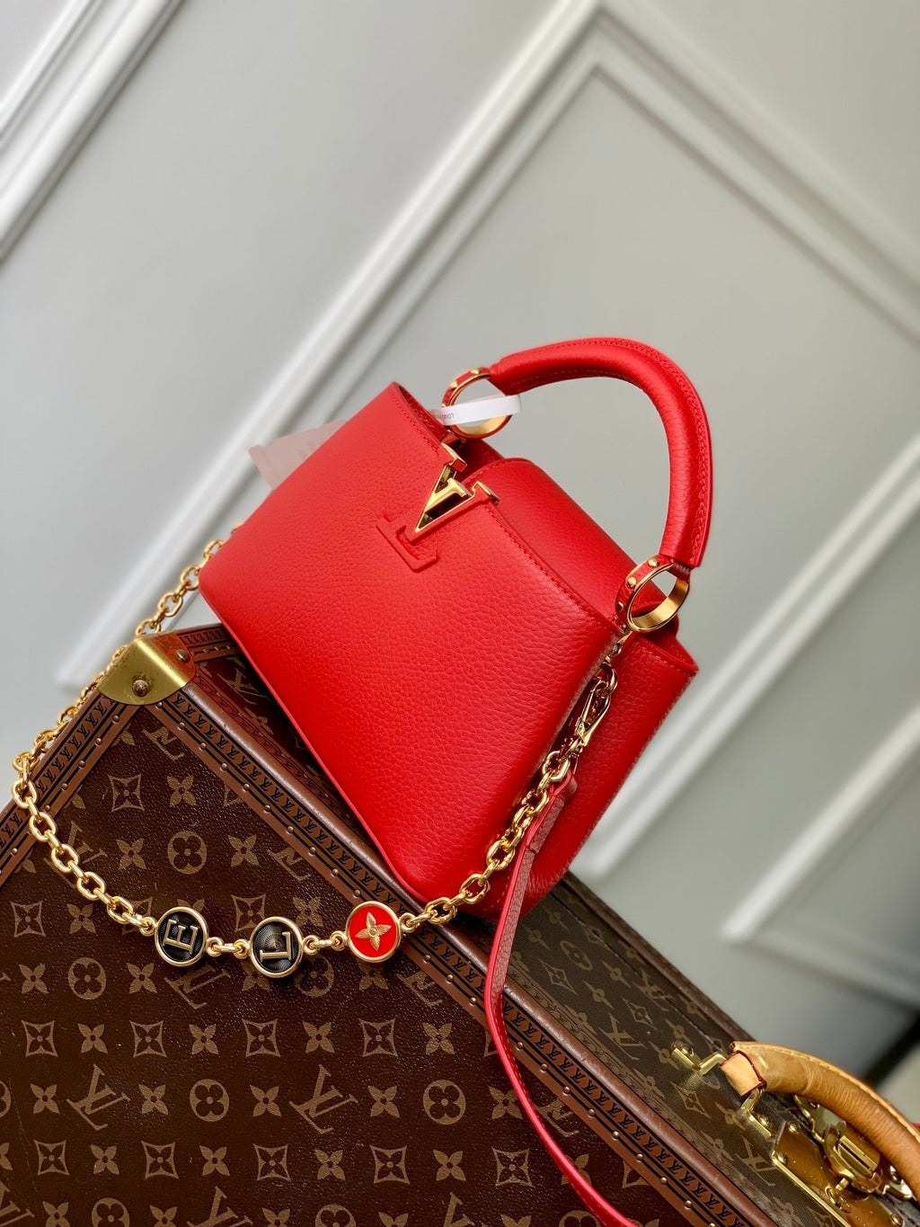 CAPUCINES MINI 23 EN QUINCAILLERIE OR TAURILLON ROUGE