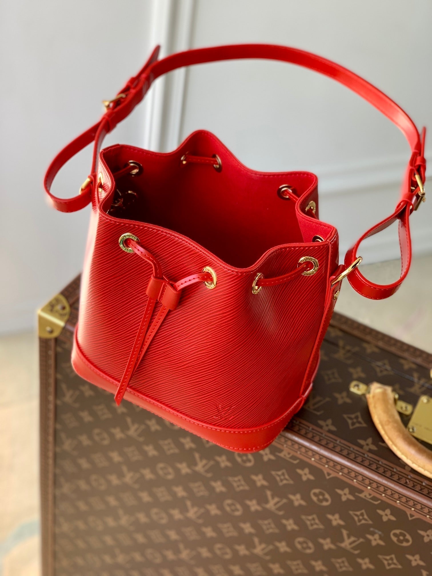 NOÉ BB 20 EN CUIR EPI ROUGE
