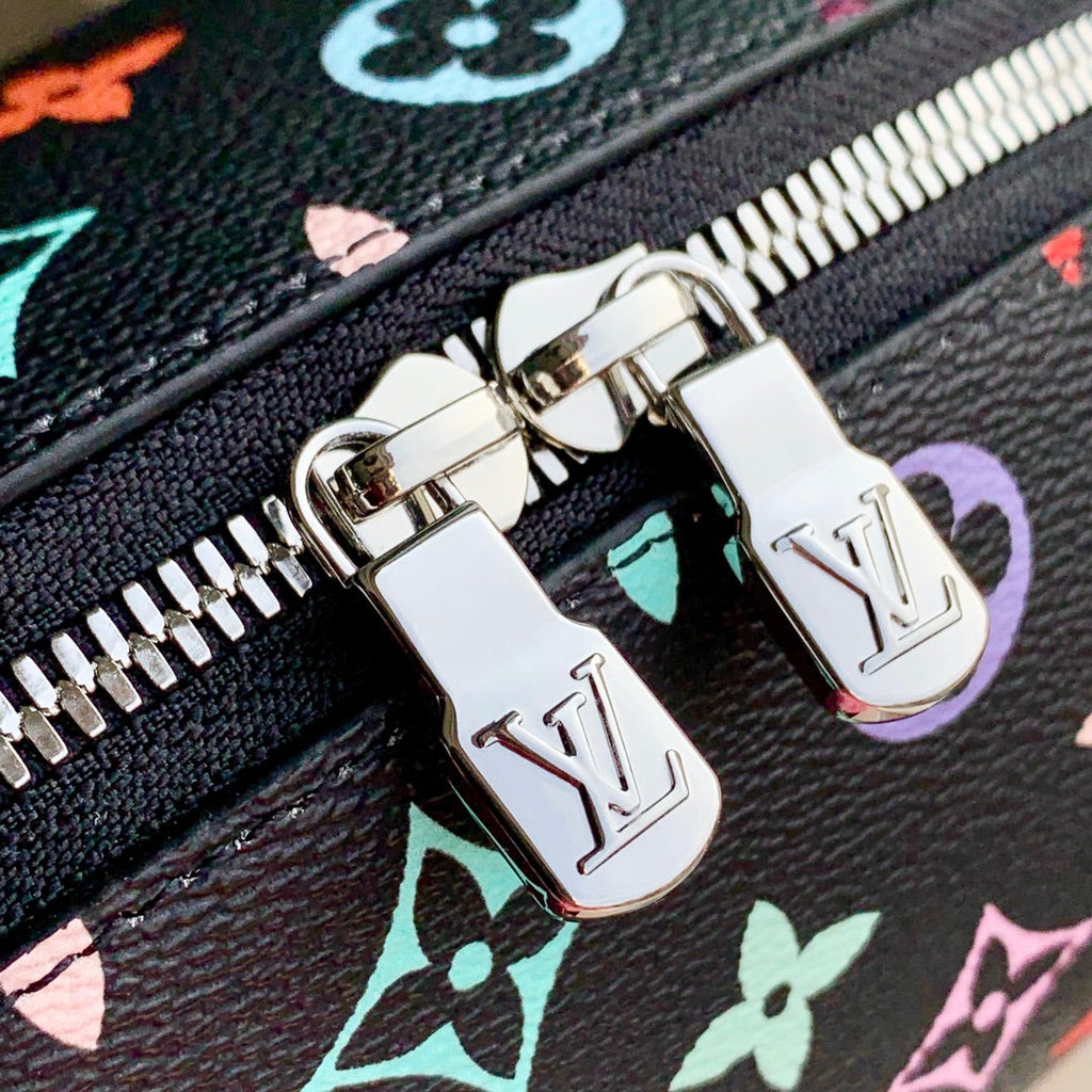 TROUSSE À COSMÉTIQUES GM 27 EN TOILE MONOGRAMME COLORÉE