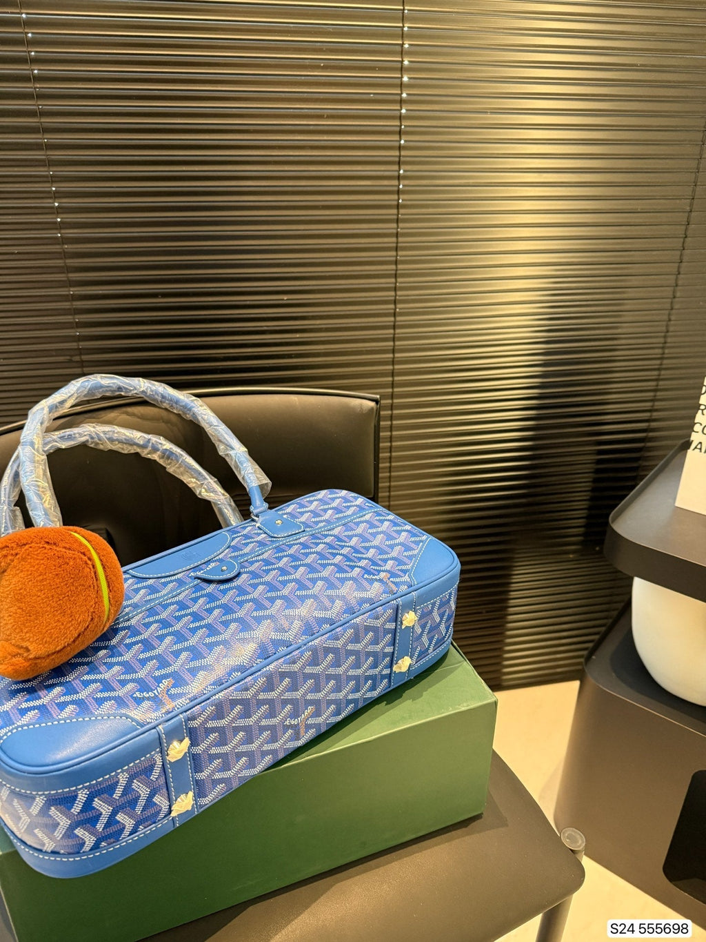 SAC SAINT MARTIN 35 EN TOILE GOYARDINE BLEUE ET CUIR DE VEAU