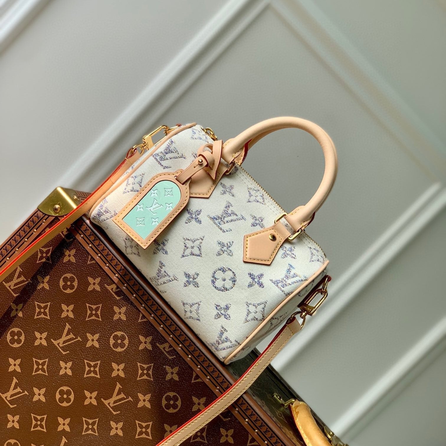 LV SPEEDY BANDOULIERE 20 CUIR BEIGE TISSU JACQUARD MONOGRAMME BLANC