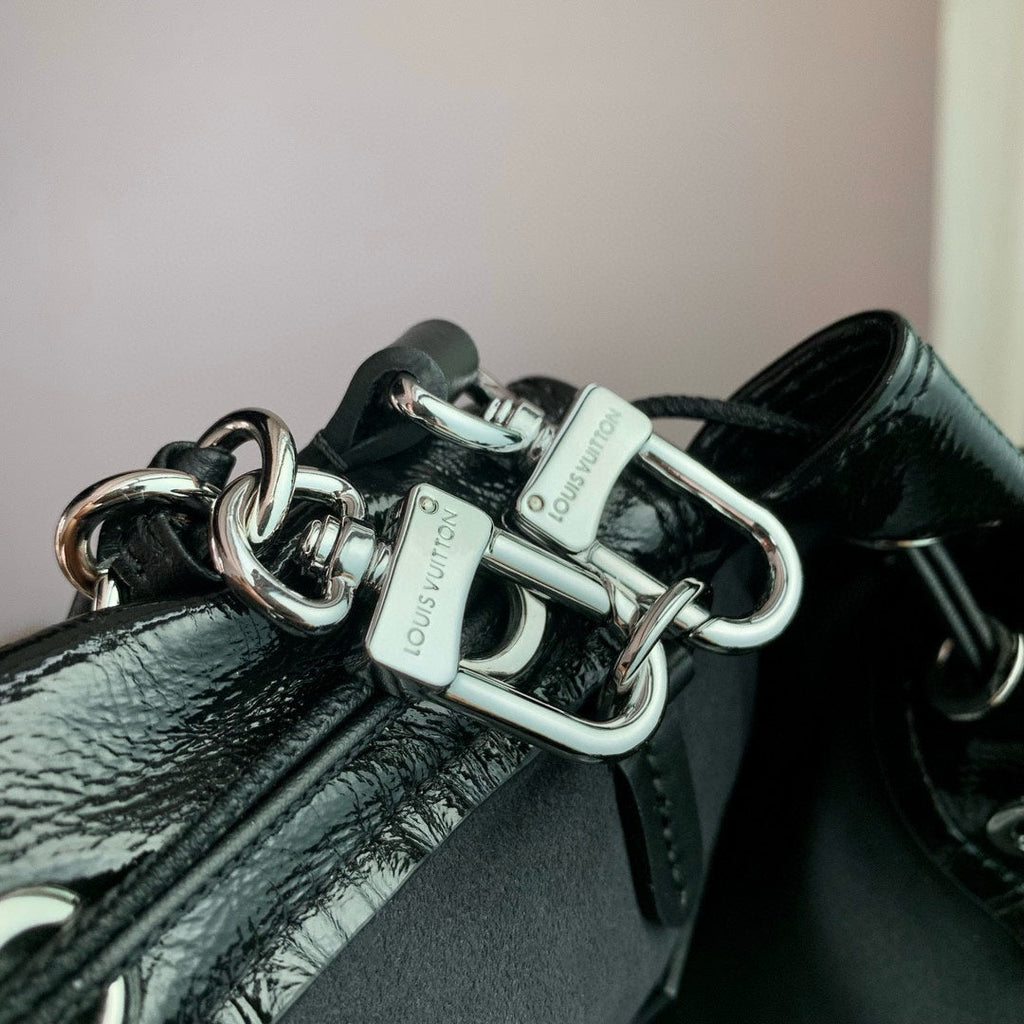 COFFRE NOÉ PM 23 EN COUSSIN NOIR QUINCAILLERIE ARGENTÉE