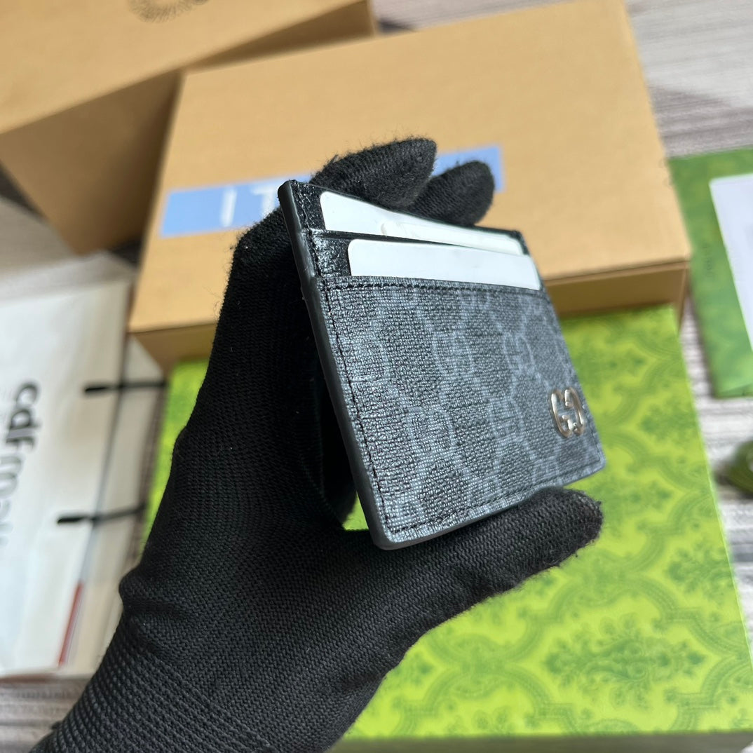 ÉTUI À CARTES GG 11 AVEC DÉTAIL GG EN CUIR DE VEAU NOIR