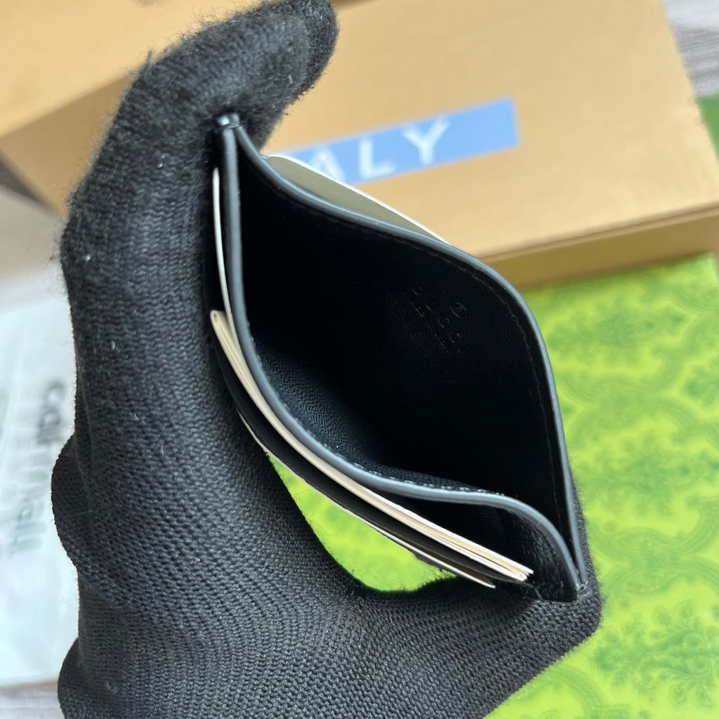 ÉTUI À CARTES GG 11 AVEC DÉTAIL GG EN CUIR DE VEAU NOIR