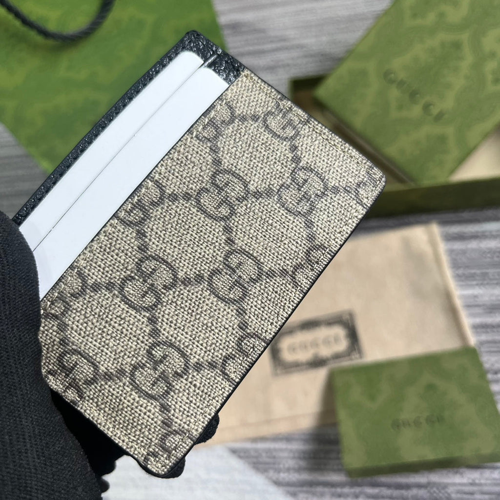 ÉTUI À CARTES GG 11 AVEC DÉTAIL GG EN CUIR DE VEAU BEIGE MARRON