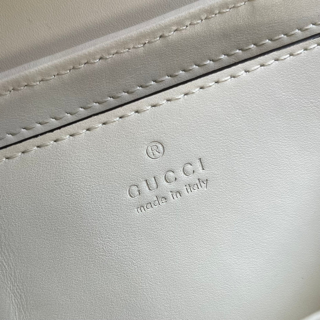 SAC GG MARMONT PETIT 22 EN CUIR D'AGNEAU BLANC