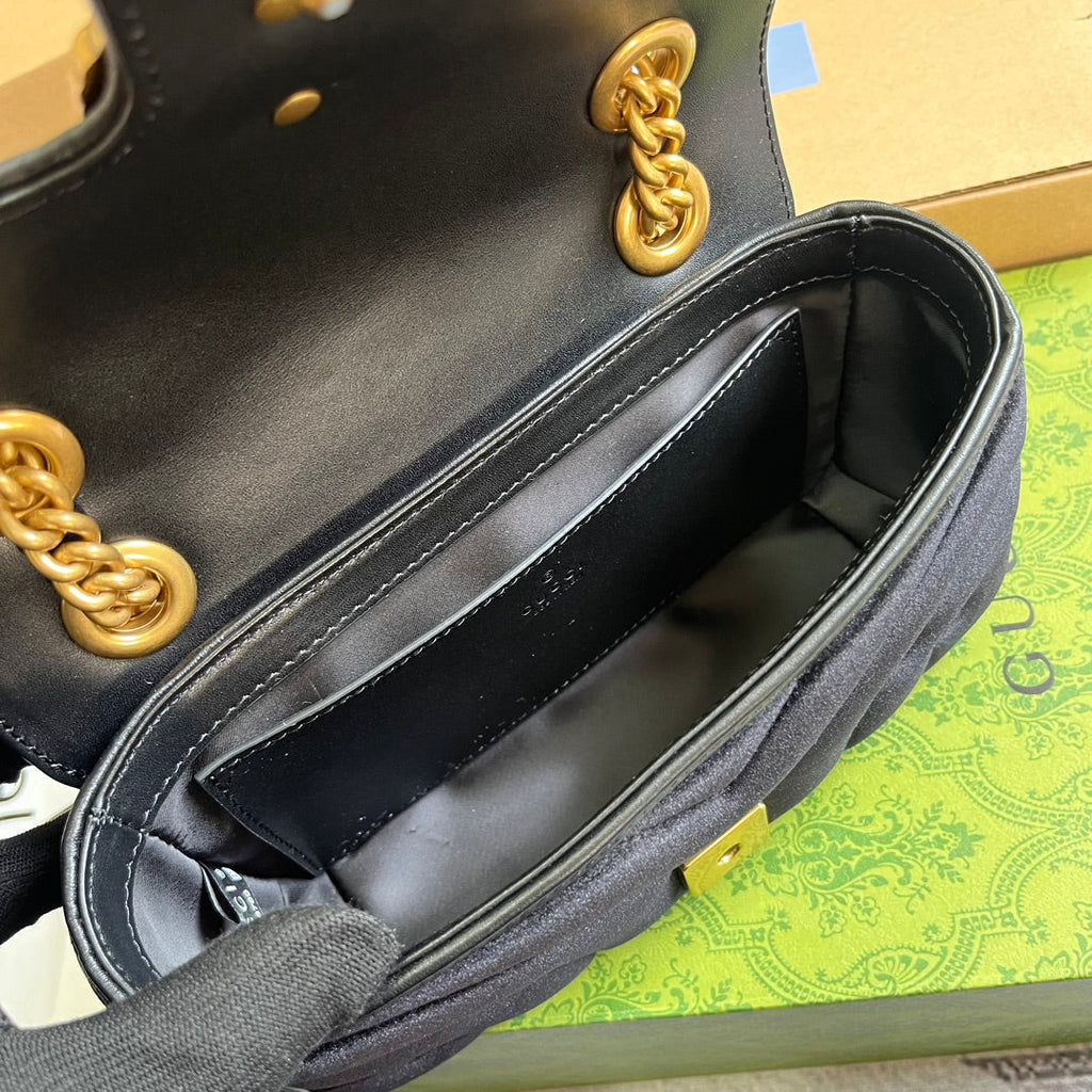 SAC GG MARMONT MINI 22 EN VELOURS NOIR