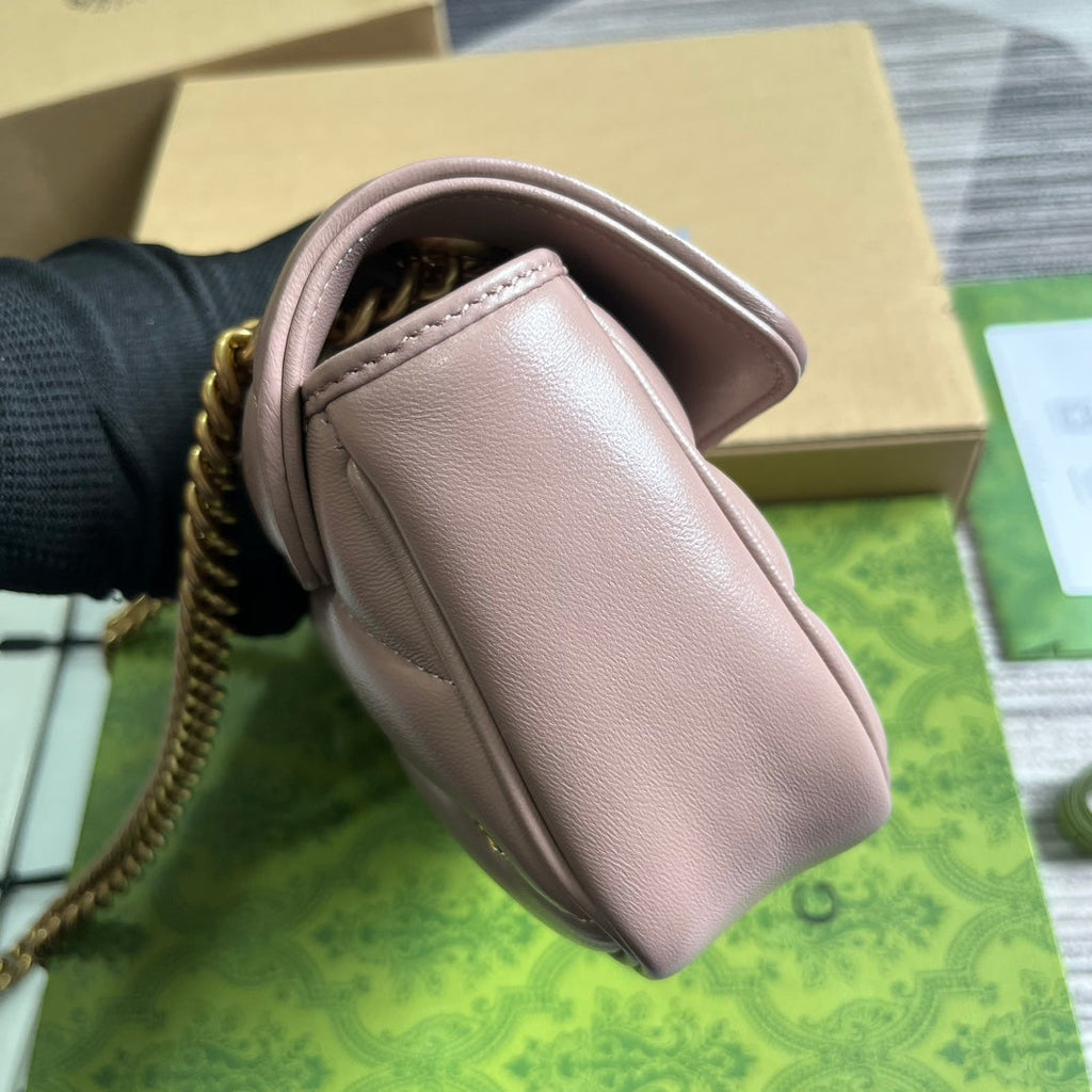 SAC GG MARMONT PETIT 22 EN CUIR D'AGNEAU ROSE VIF