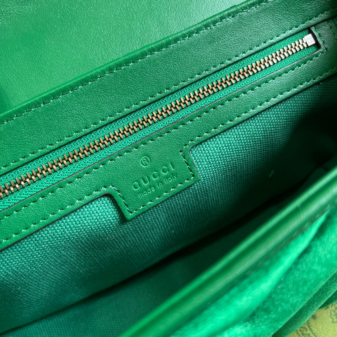 SAC GG MARMONT MOYEN 26 EN VELOURS VERT FRAIS