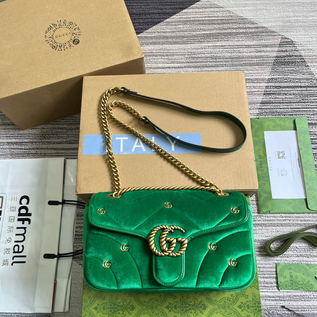 SAC GG MARMONT MOYEN 26 EN VELOURS VERT FRAIS