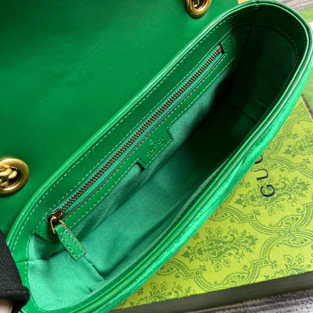 SAC GG MARMONT MOYEN 26 EN VELOURS VERT FRAIS