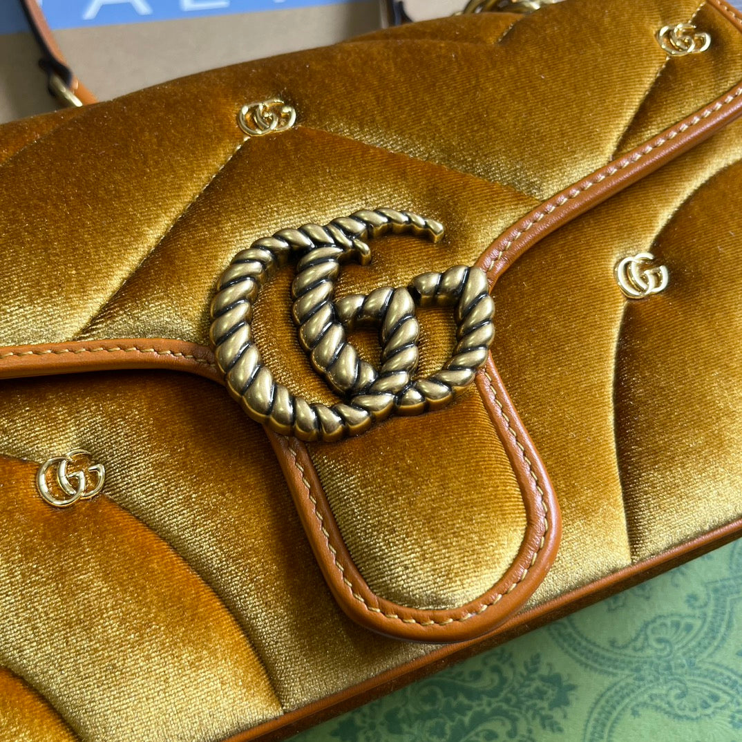 SAC GG MARMONT MOYEN 26 EN VELOURS DORÉ