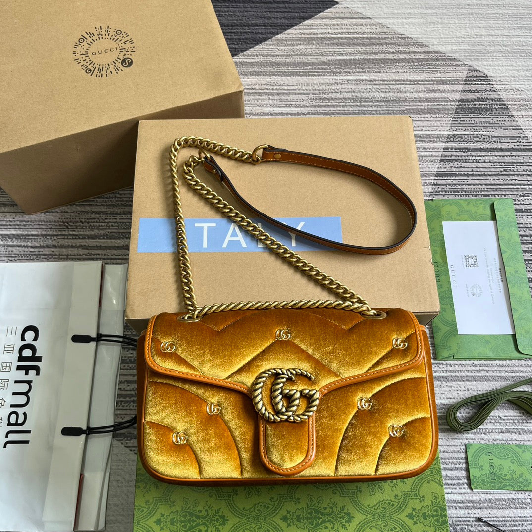 SAC GG MARMONT MOYEN 26 EN VELOURS DORÉ