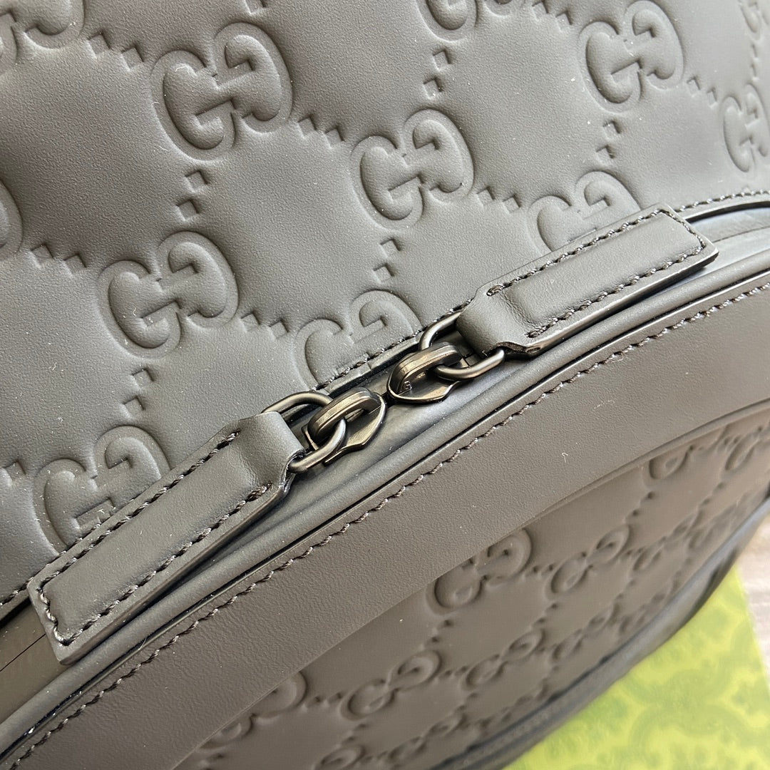SAC À DOS GG 34 EN CUIR DE VEAU NOIR