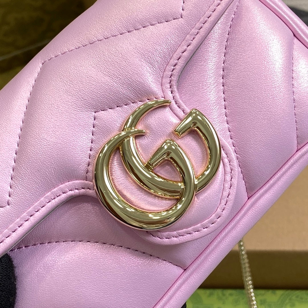 MINI SAC À BANDOULIÈRE GG MARMONT 16 EN CUIR DE VEAU ROSE CLAIR