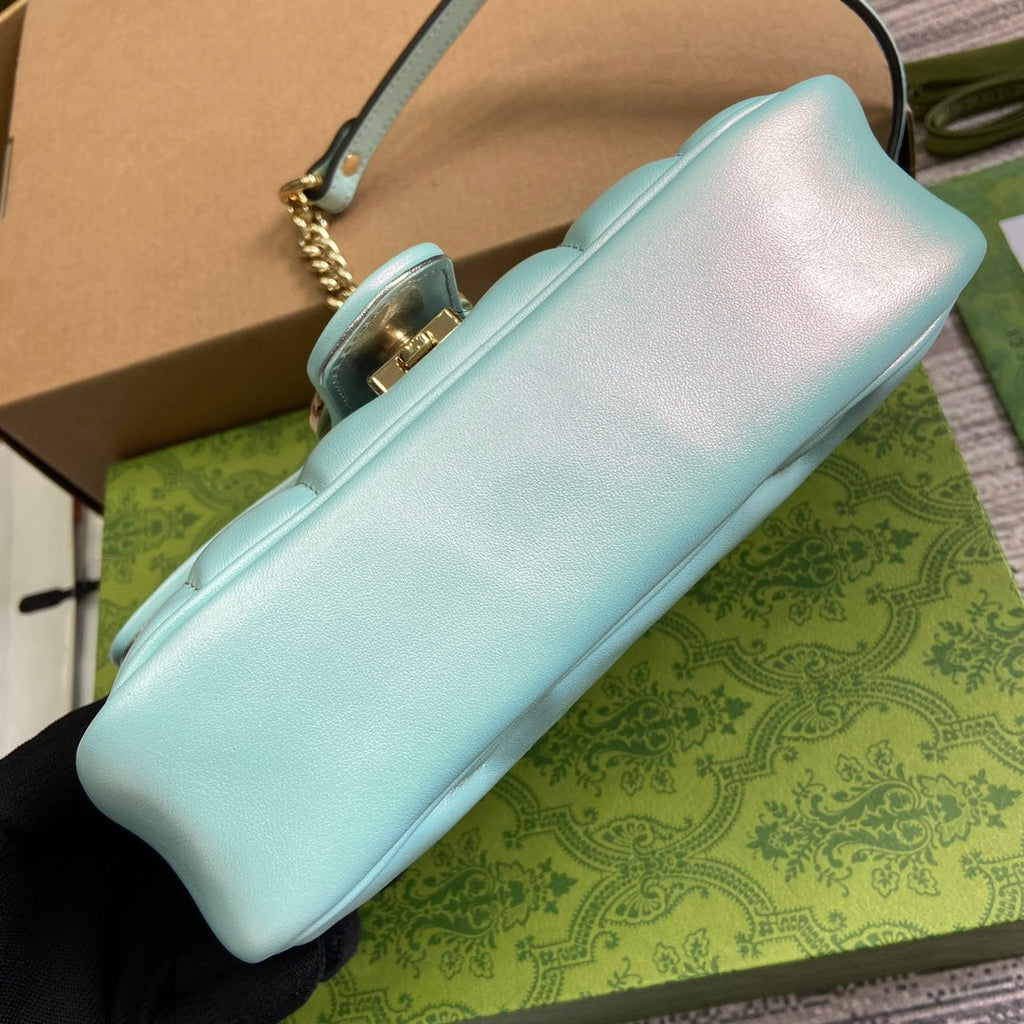 GG MARMONT 23 PETIT SAC À BANDOULIÈRE EN CUIR DE VEAU IRISÉ BLEU