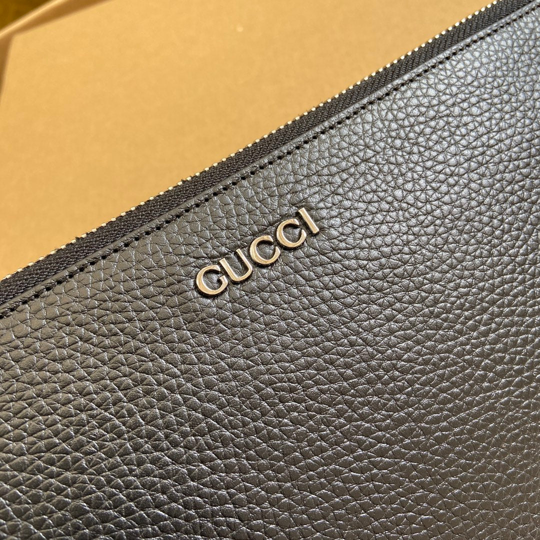 POCHETTE 28 AVEC LOGO GG EN CUIR DE VEAU NOIR
