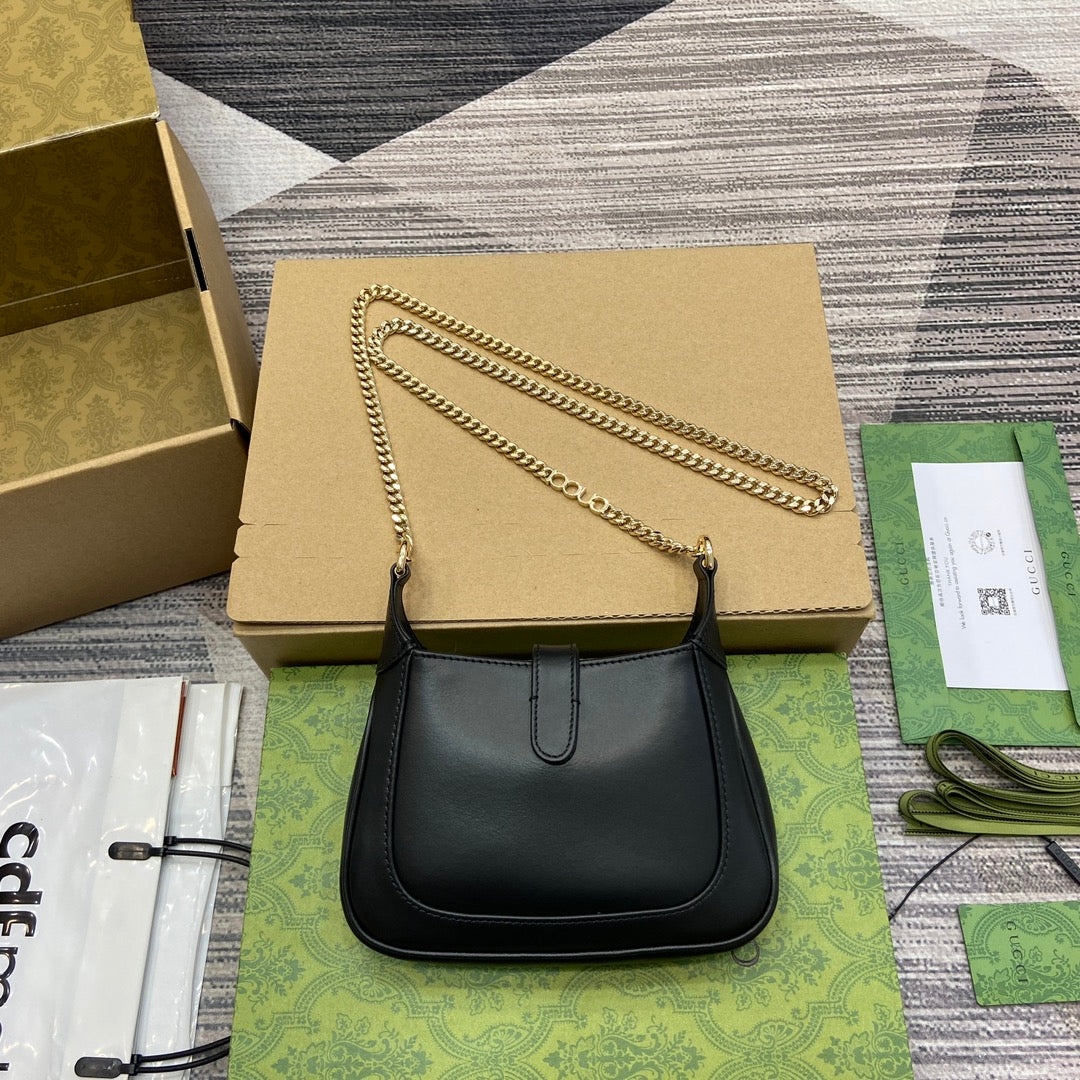 ジャッキー・ノッテ ミニバッグ 19インチ ブラック カーフスキン ゴールド金具
