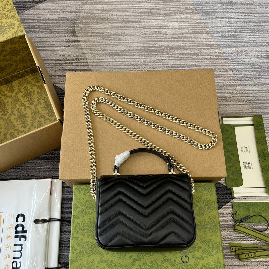 MINI SAC À MAIN GG MARMONT 13 EN CUIR DE VEAU NOIR