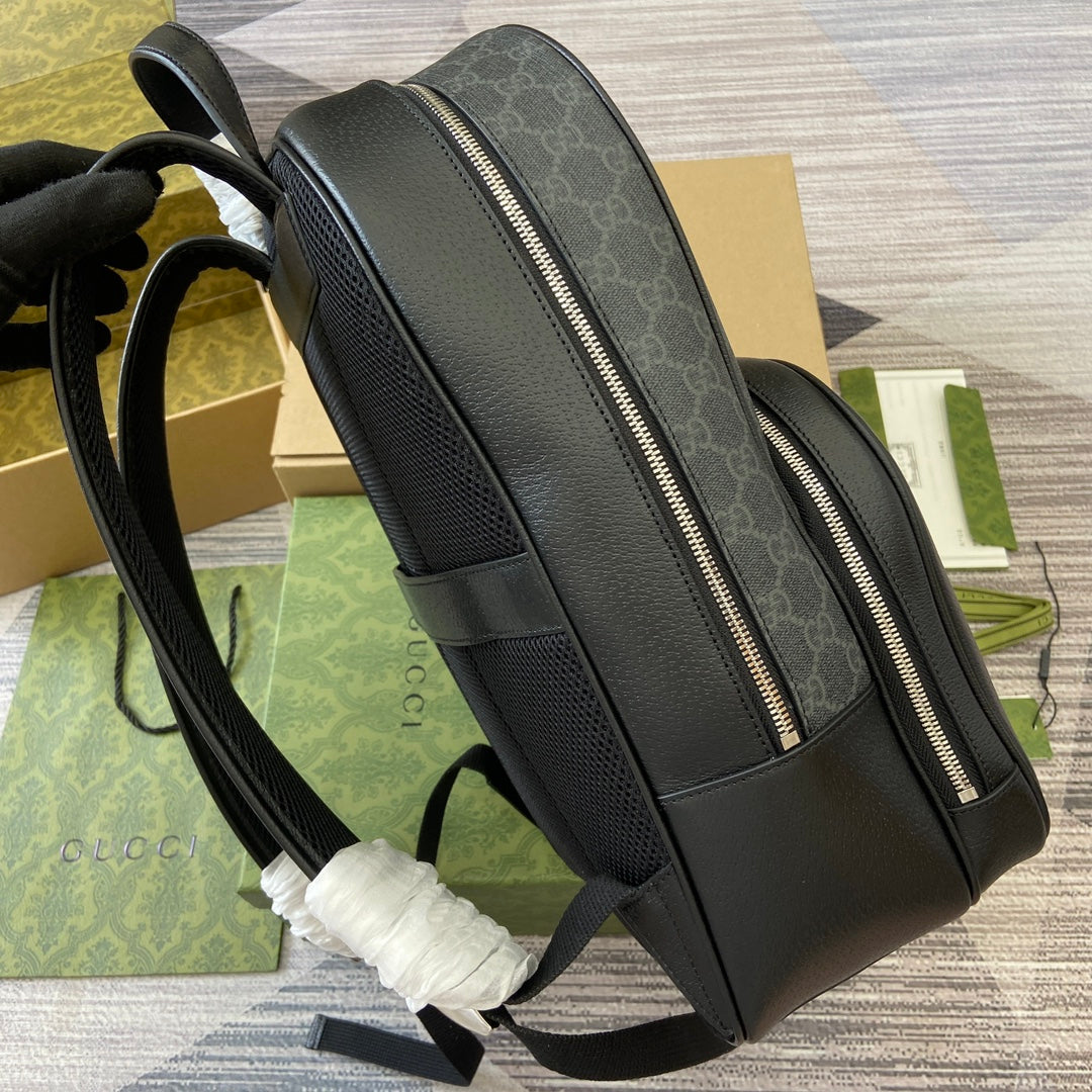 SAC À DOS MOYEN 40 GG AVEC ÉTIQUETTE EN CUIR DE VEAU NOIR ET TOILE