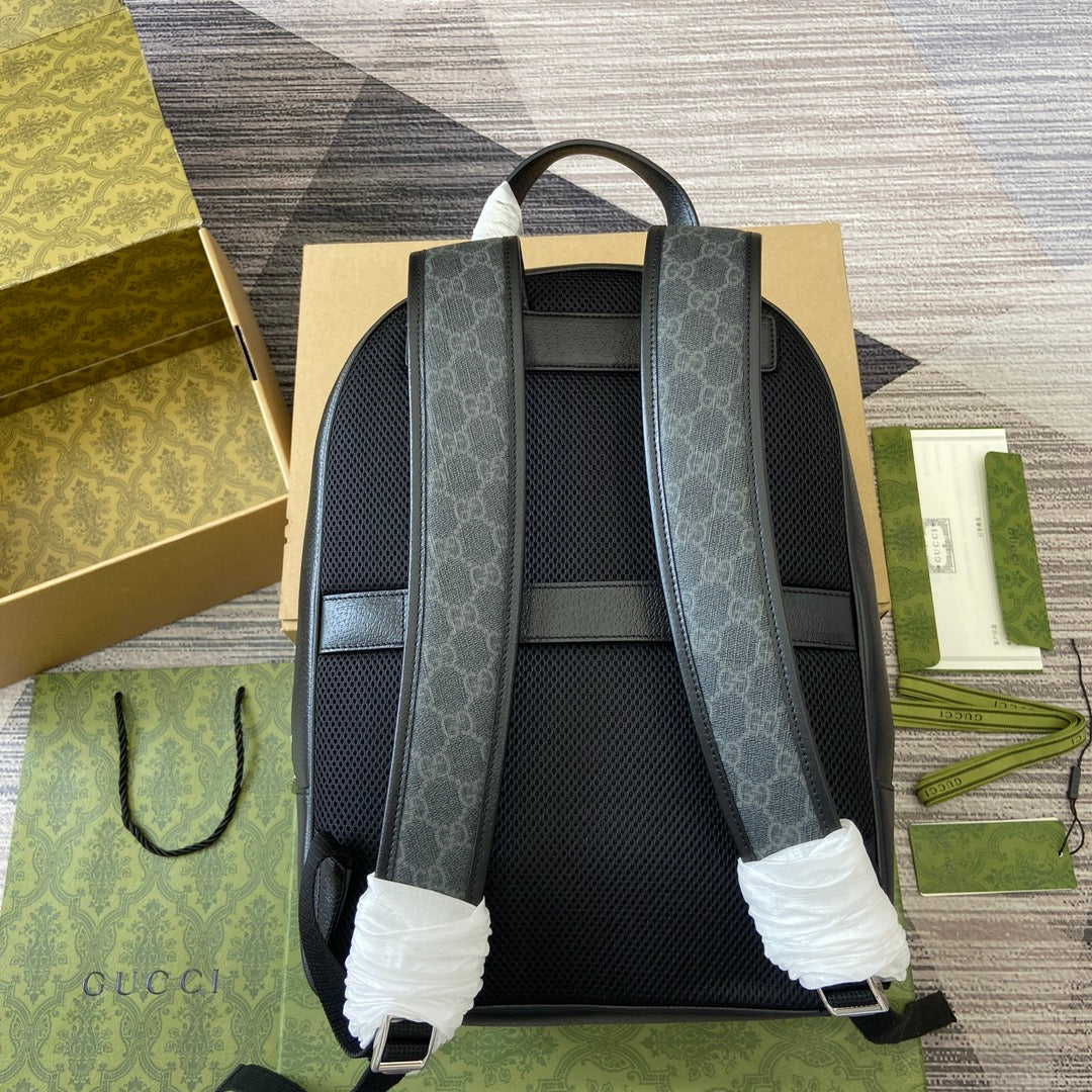 SAC À DOS MOYEN 40 GG AVEC ÉTIQUETTE EN CUIR DE VEAU NOIR ET TOILE