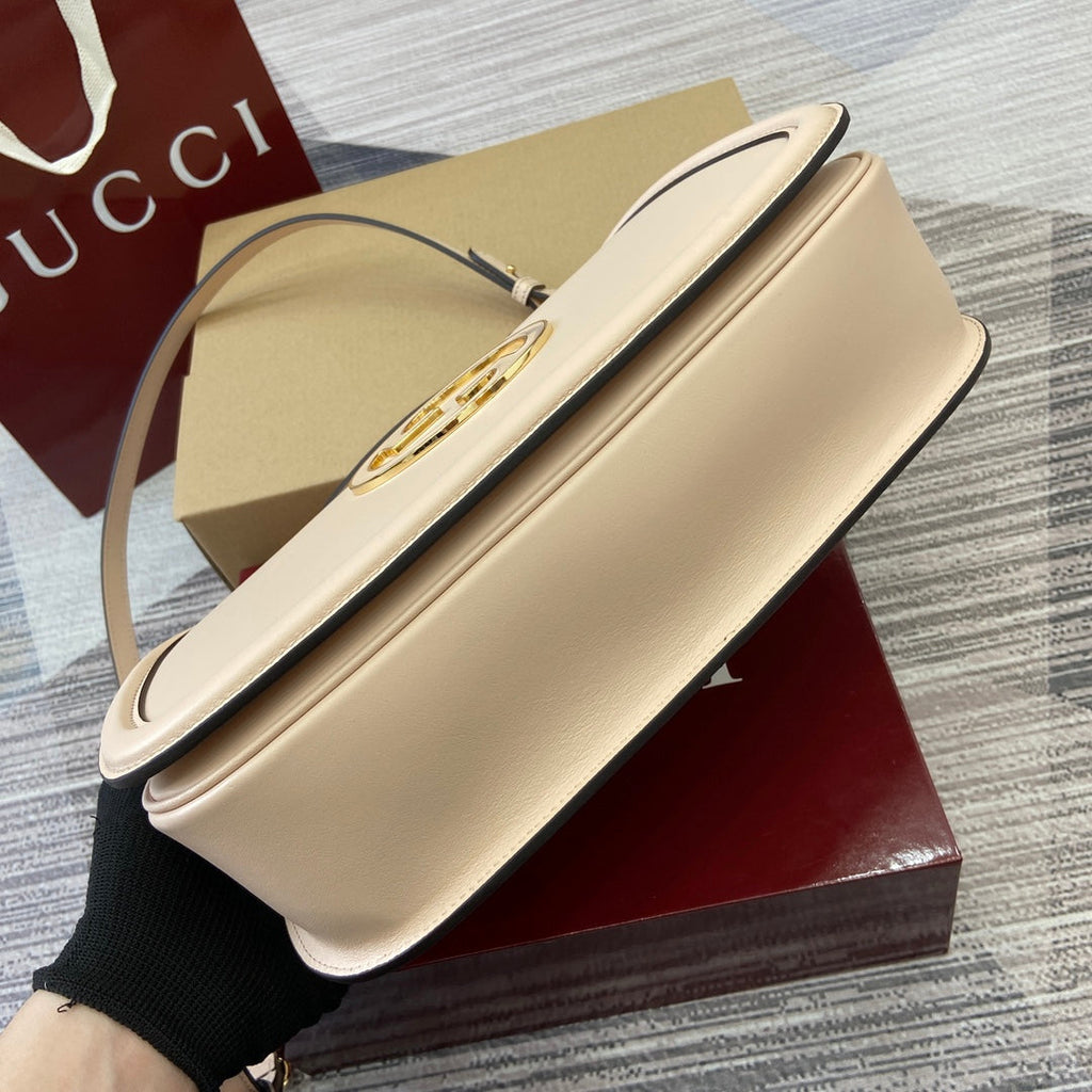 ブロンディ ミディアム ショルダーバッグ 32インチ ベージュ カーフスキン ゴールド金具