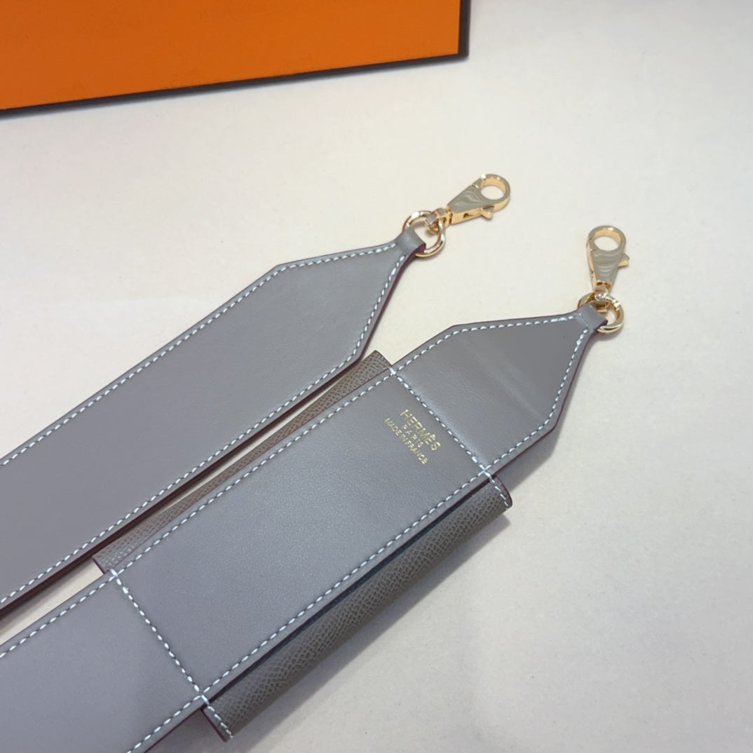 KELLY POCKET 50MM GREY EPSOM GOLD HARDWARE SHOULDER STRAP