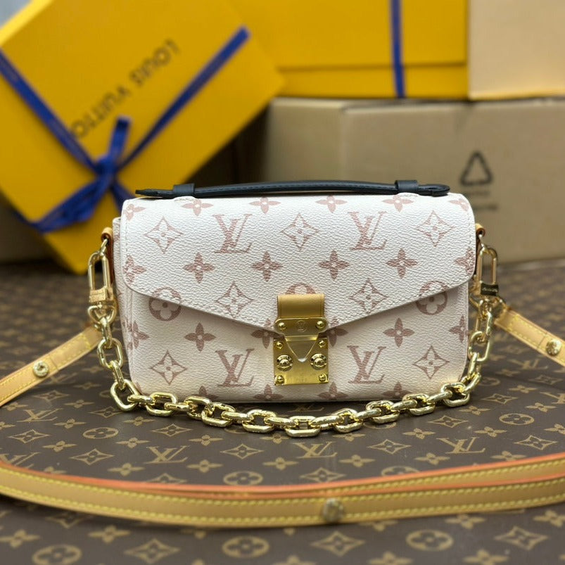 POCHETTE METIS EAST WEST 21.5 MONOGRAM DUNE TOILE