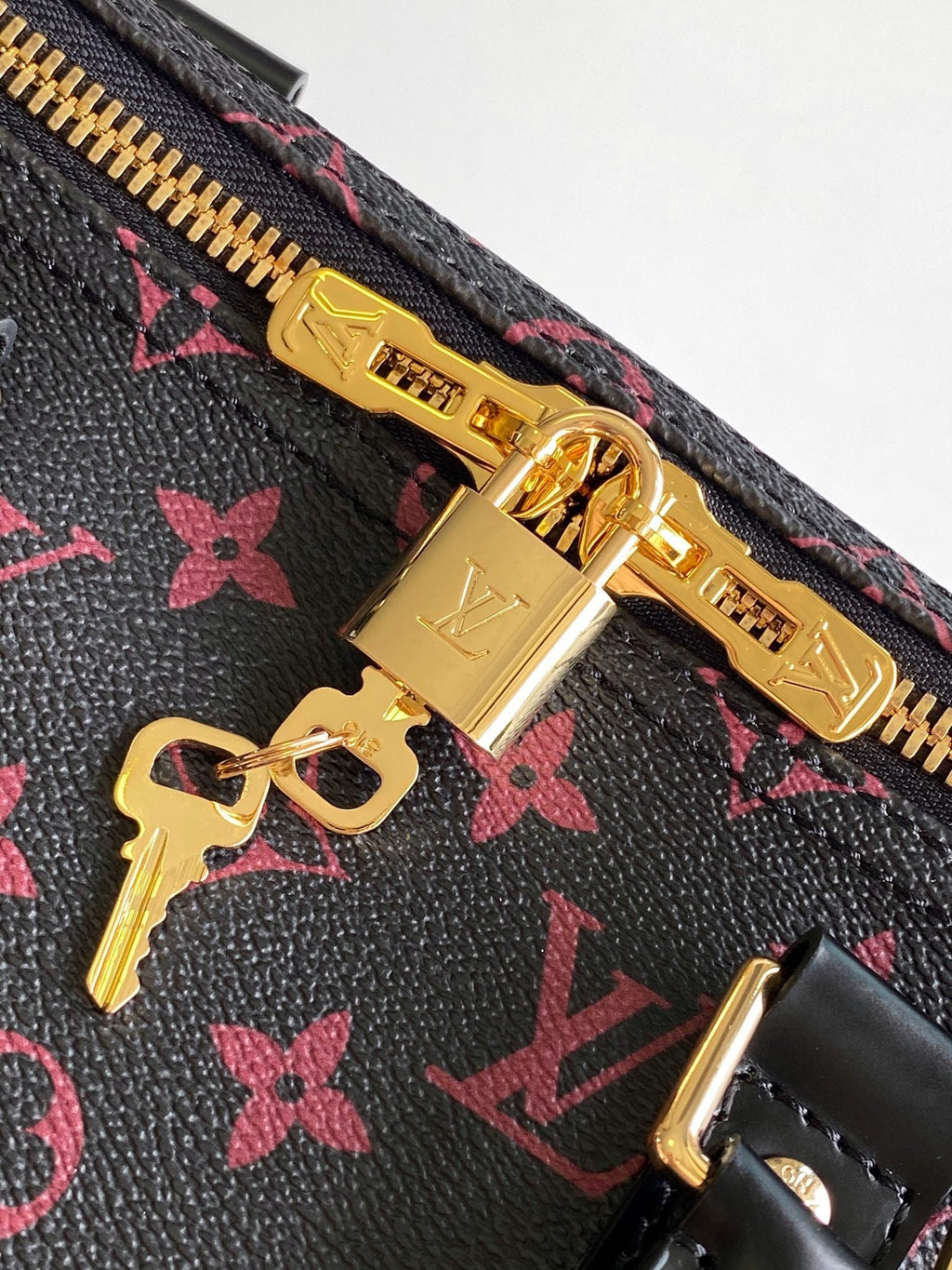 KEEPALL BANDOULIÈRE 45 EN TOILE TOMETTE MONOGRAMME NOIRE