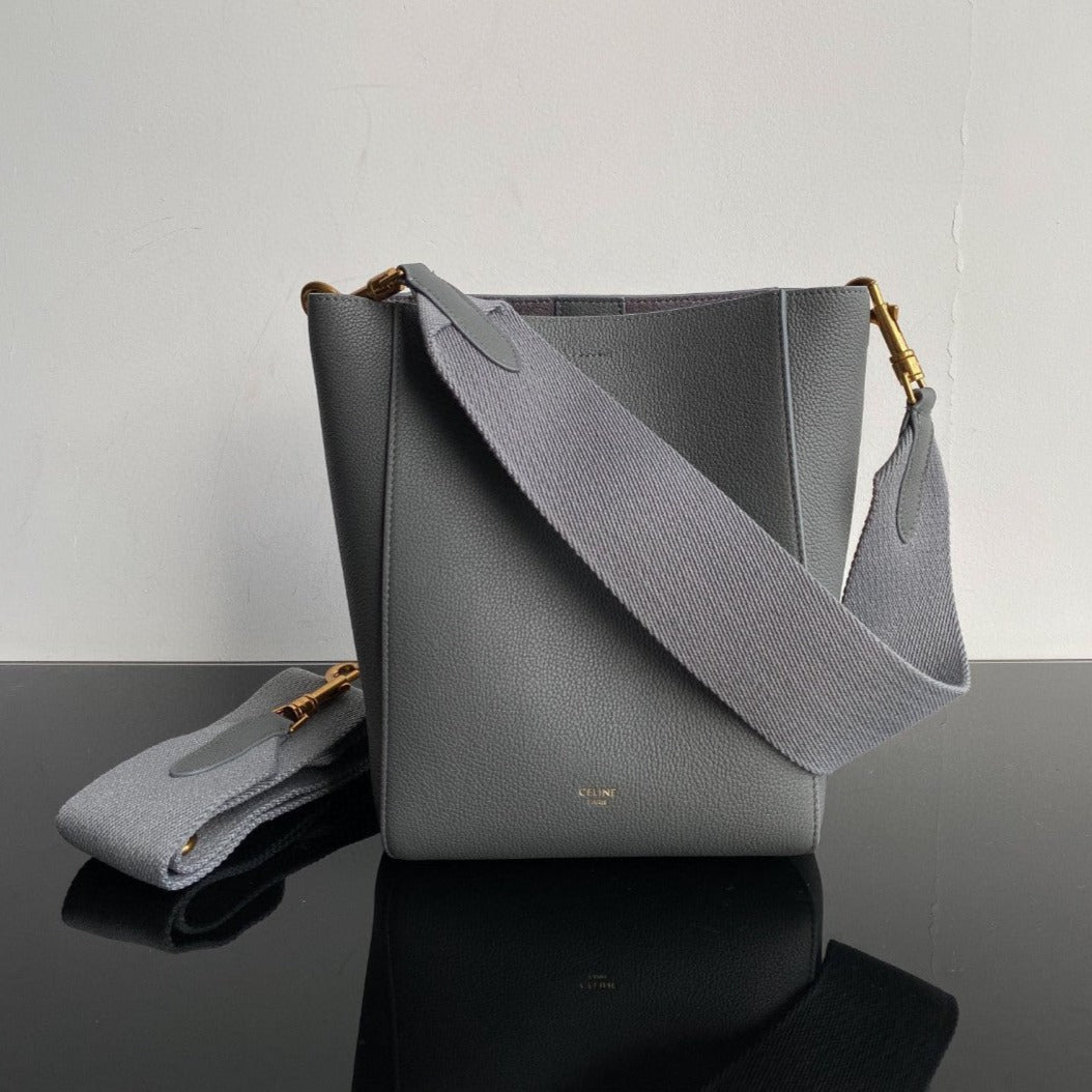 SAC SANGLE SEAU SEAU 24 CUIR DE VEAU GRIS