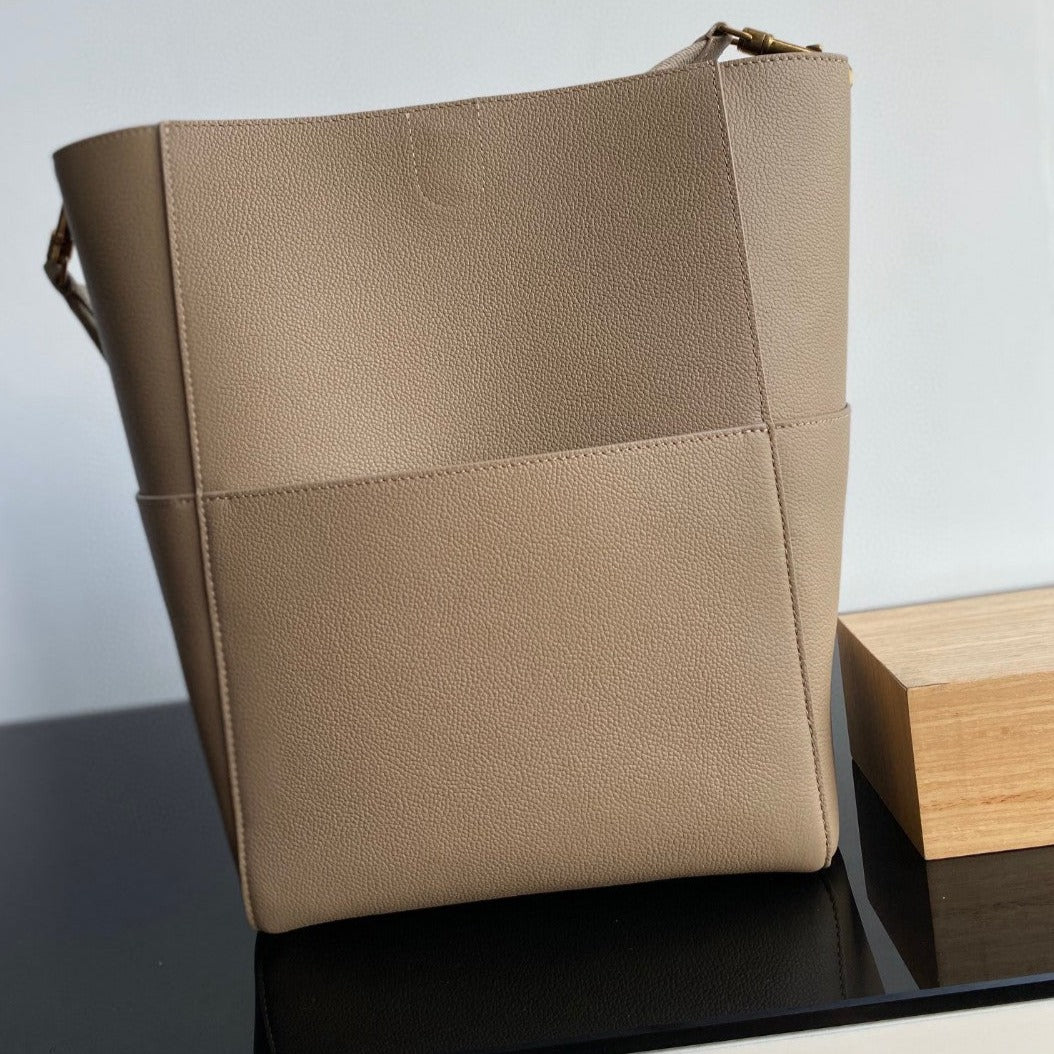 SAC SANGLE SEAU SEAU 33 CUIR DE VEAU BEIGE
