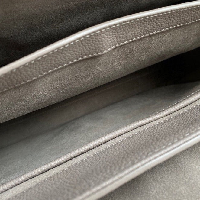 SAC SOUPLE 38 CUIR DE VEAU PEBBLE