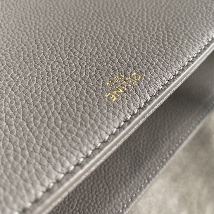 SAC SOUPLE 32 CUIR DE VEAU PEBBLE
