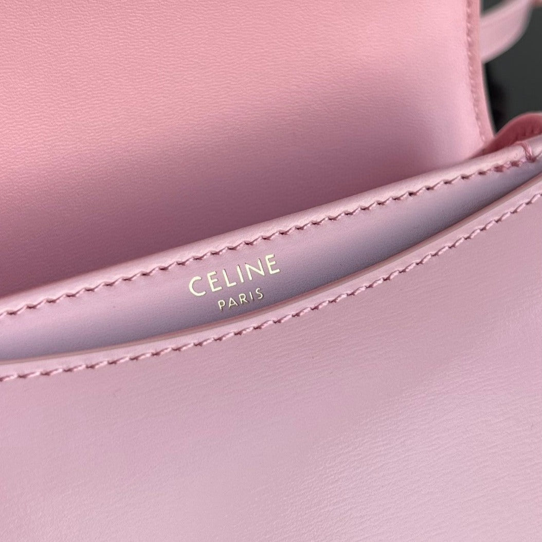 SAC À MAIN TRIOMPHE 15 EN CUIR DE VEAU ROSE PASTEL