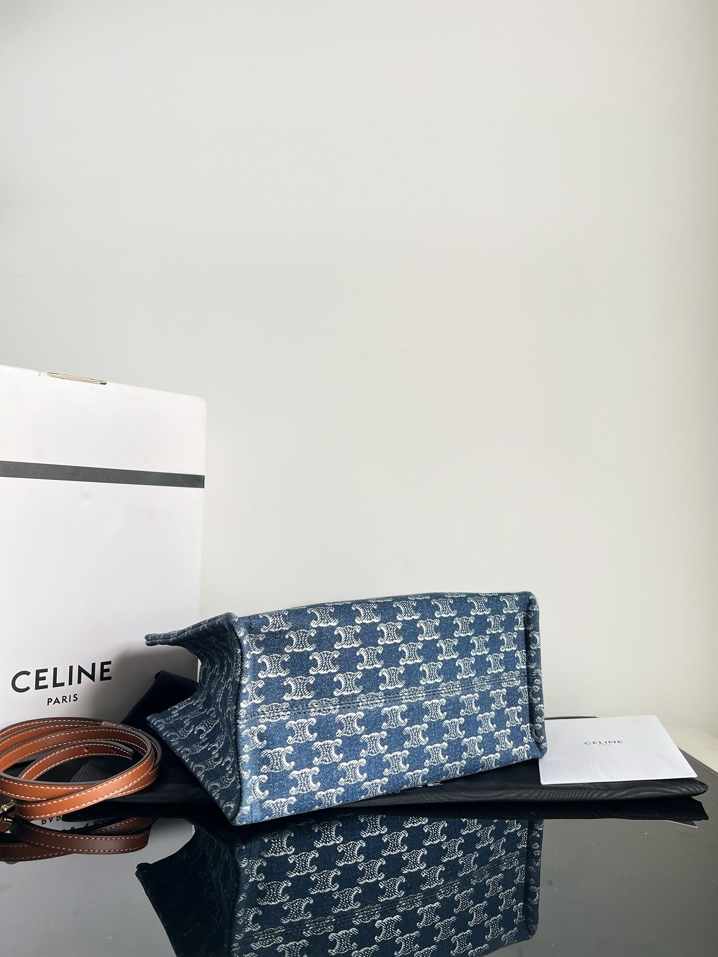 PETIT CABAS THAÏS 25,5 MONOGRAMME BLEU DENIM TRIOMPHE CUIR DE VEAU