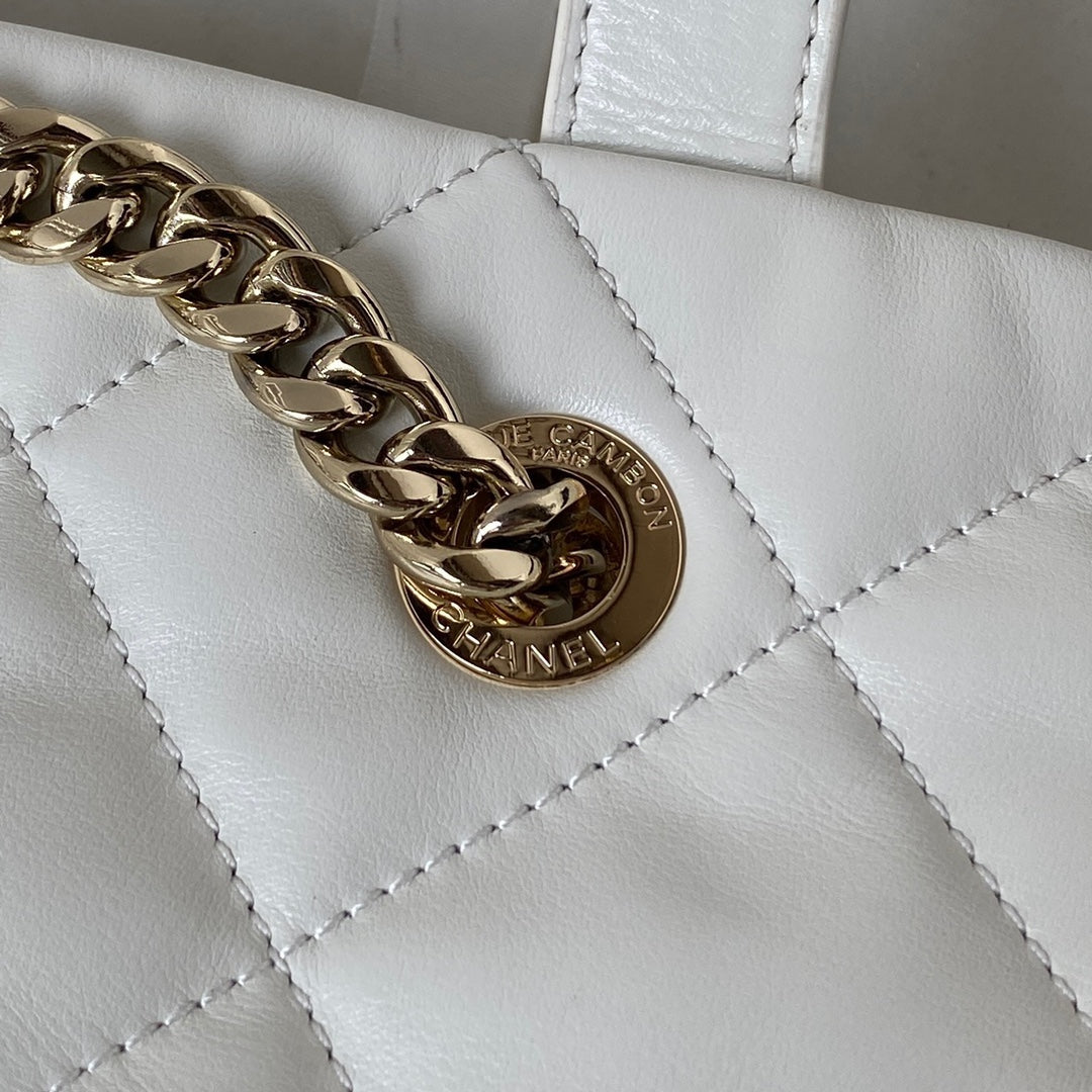 23P HOBO SHOPPING WHITE CALFSKIN GOLD HARDWARE