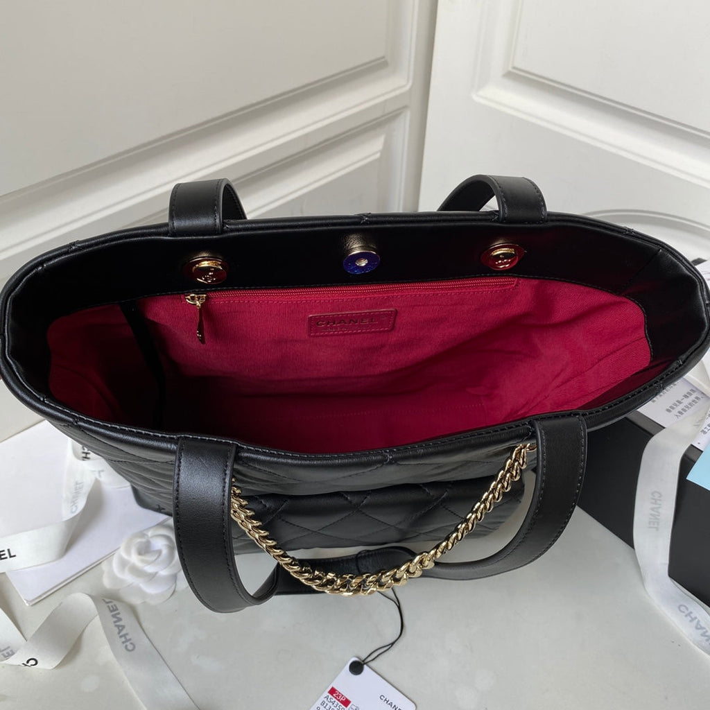 23P HOBO SHOPPING BLACK CALFSKIN GOLD HARDWARE