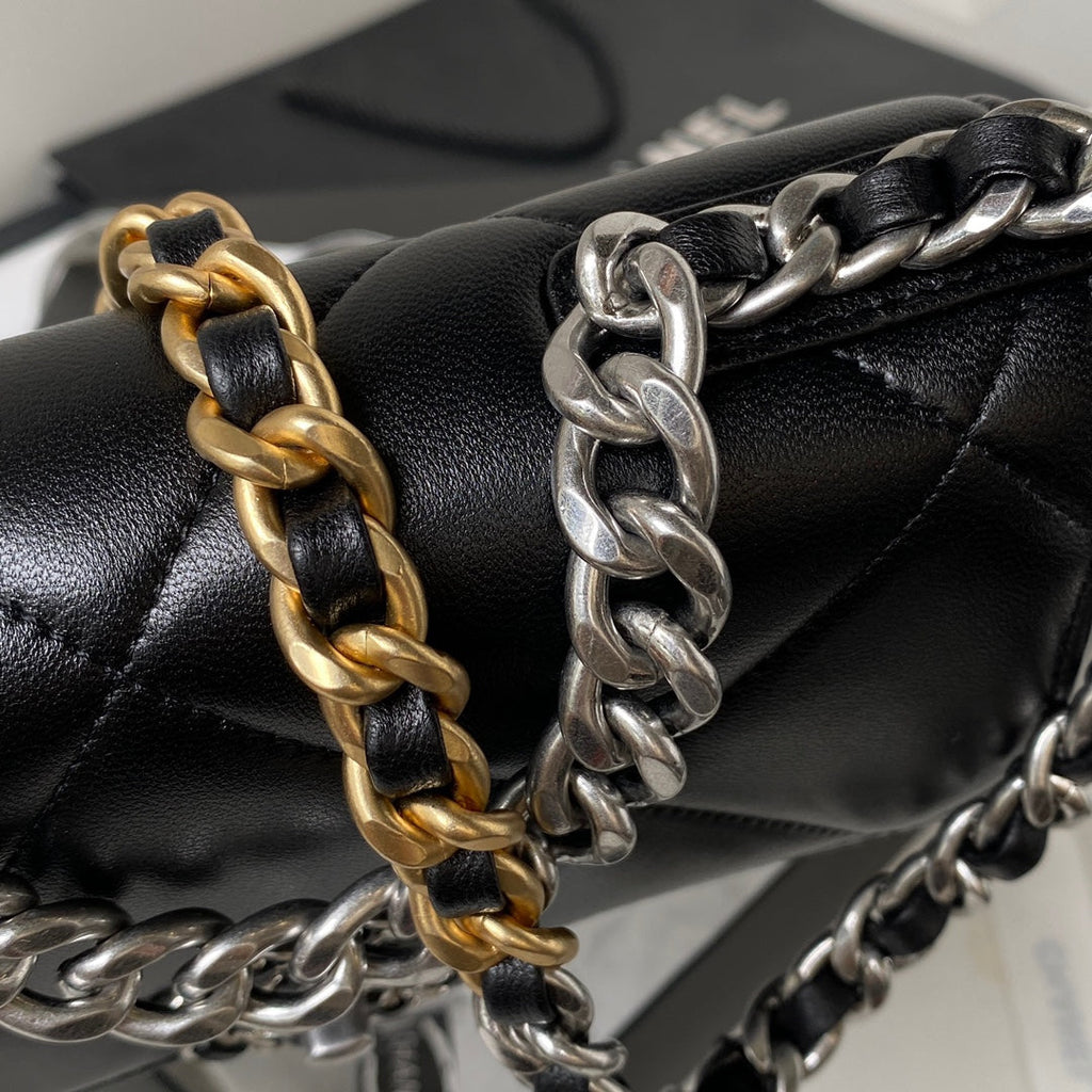 19 WOC 19CM CUIR D'AGNEAU NOIR QUINCAILLERIE ARGENTÉE