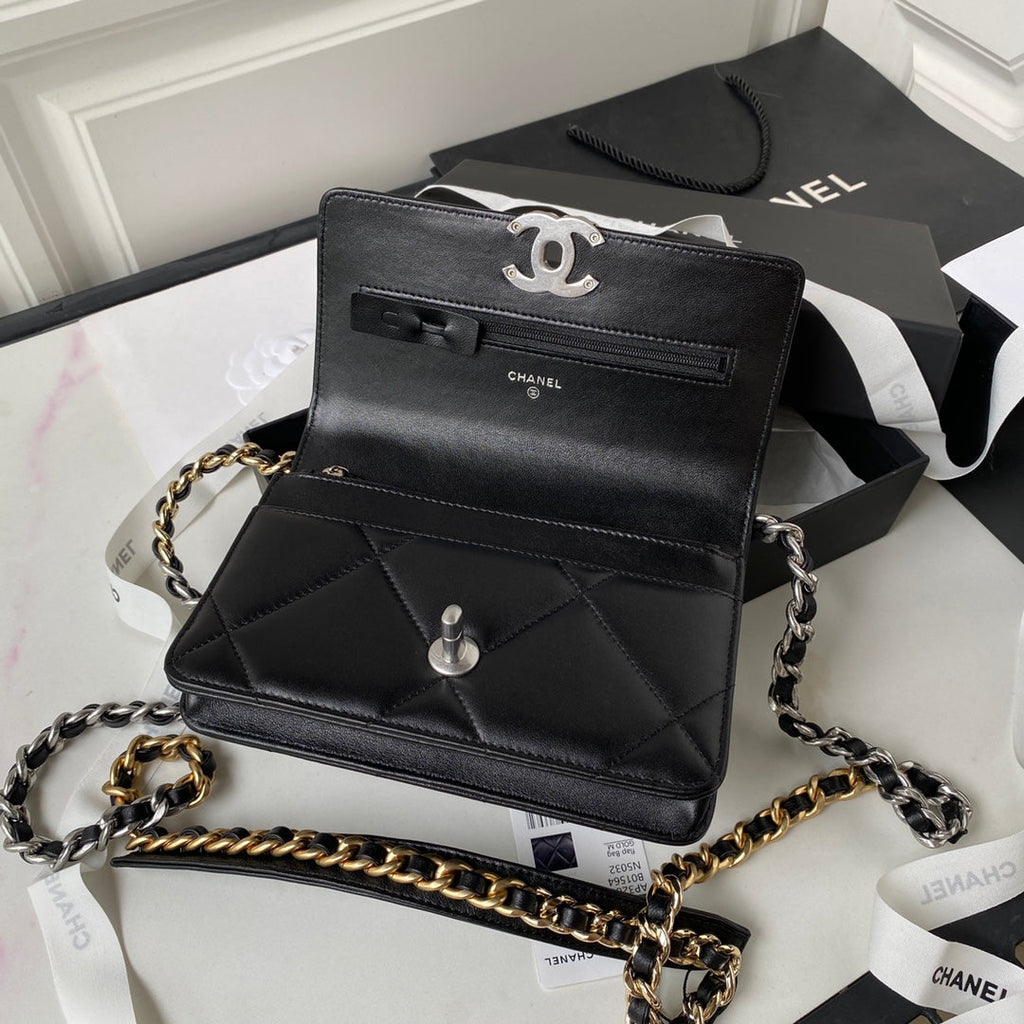 19 WOC 19CM CUIR D'AGNEAU NOIR QUINCAILLERIE ARGENTÉE