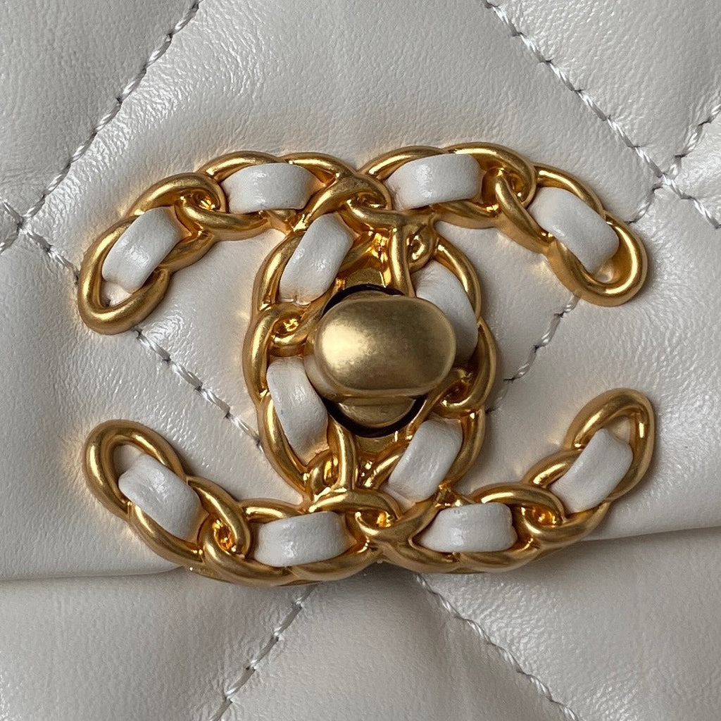 CC 23K 13,5CM CUIR DE VEAU BLANC QUINCAILLERIE OR 