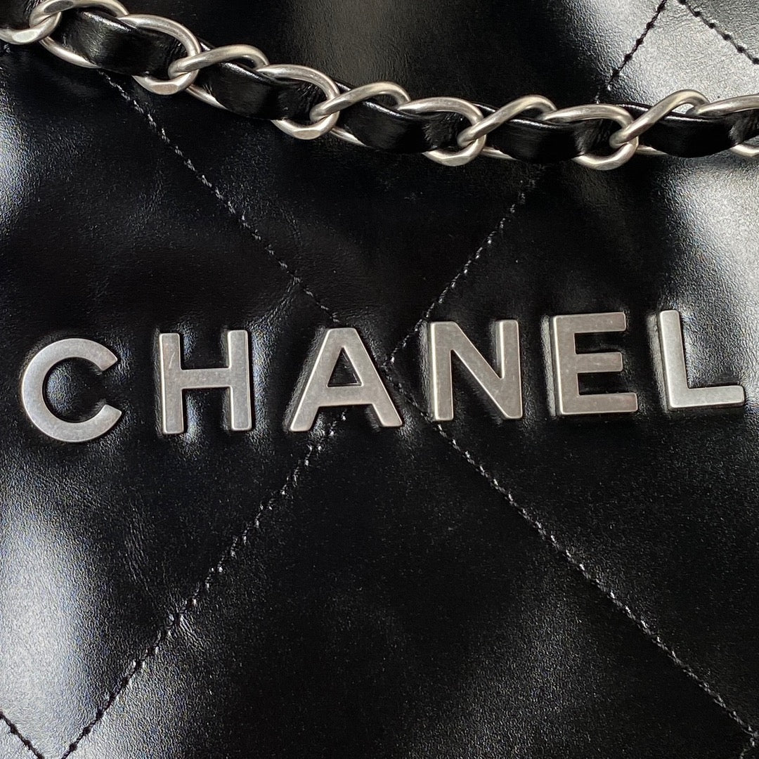 24C CC HOBO 22 BAG 45CM BLACK LAMBSKIN