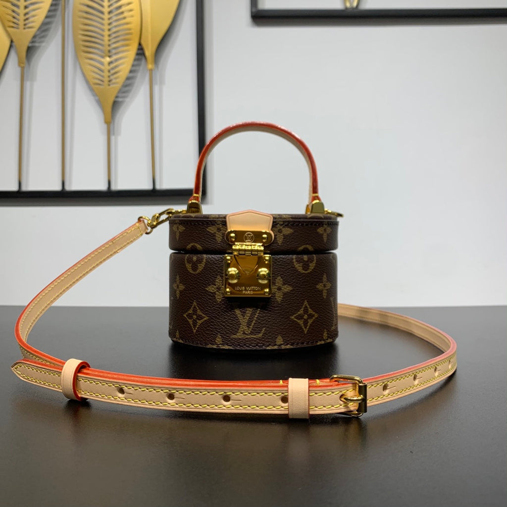 SCOTT 13 EN TOILE MONOGRAMME MARRON QUINCAILLERIE DORÉ