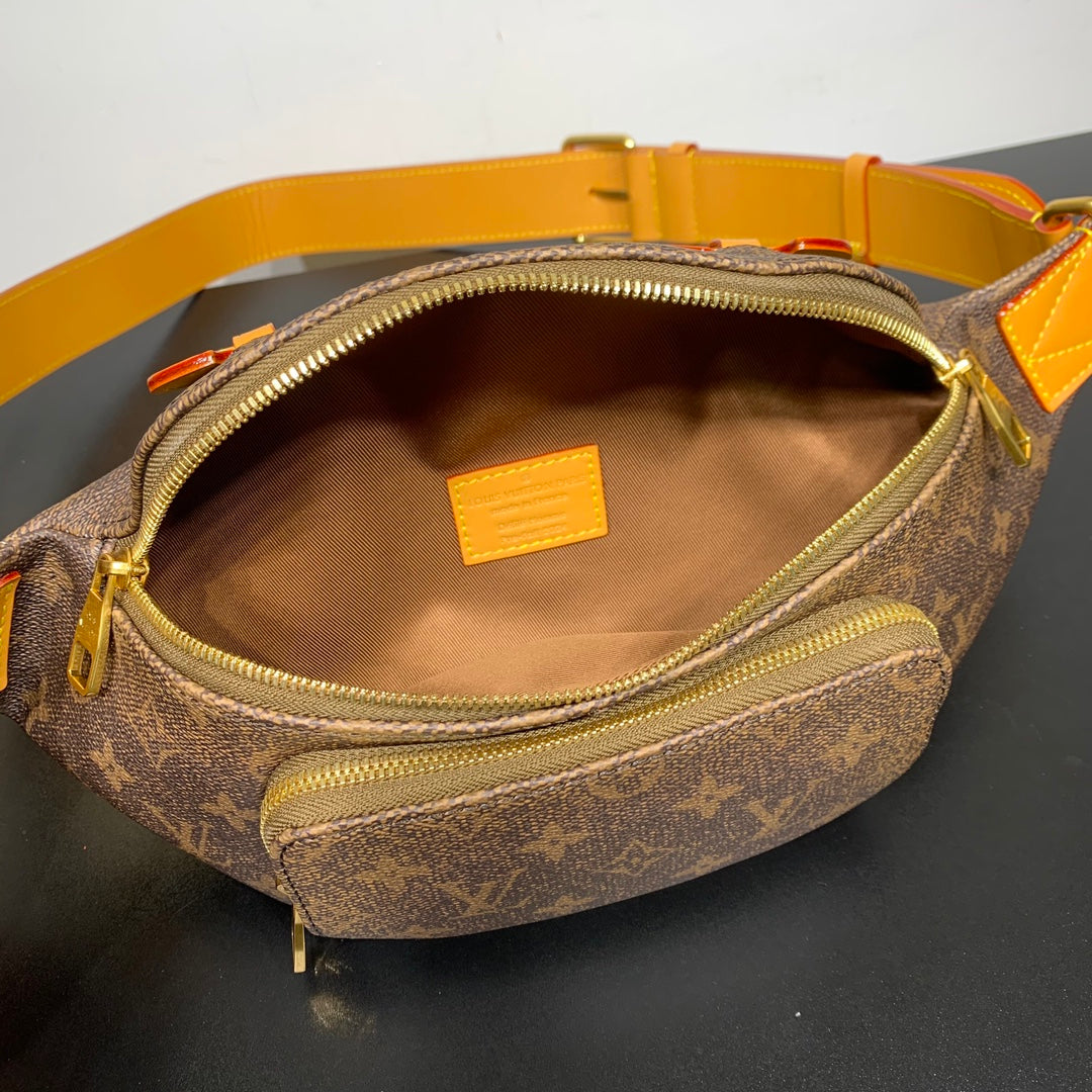 SAC BANANE RUSH 30 EN TOILE MARRON MONOGRAMME DUST