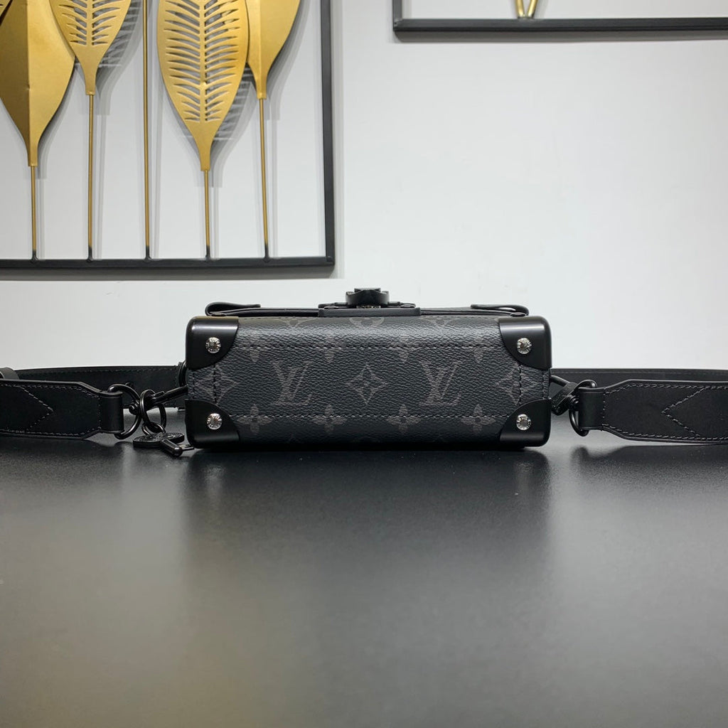 SOUL TRUNK 19 EN TOILE ECLIPSE MONOGRAMME NOIRE