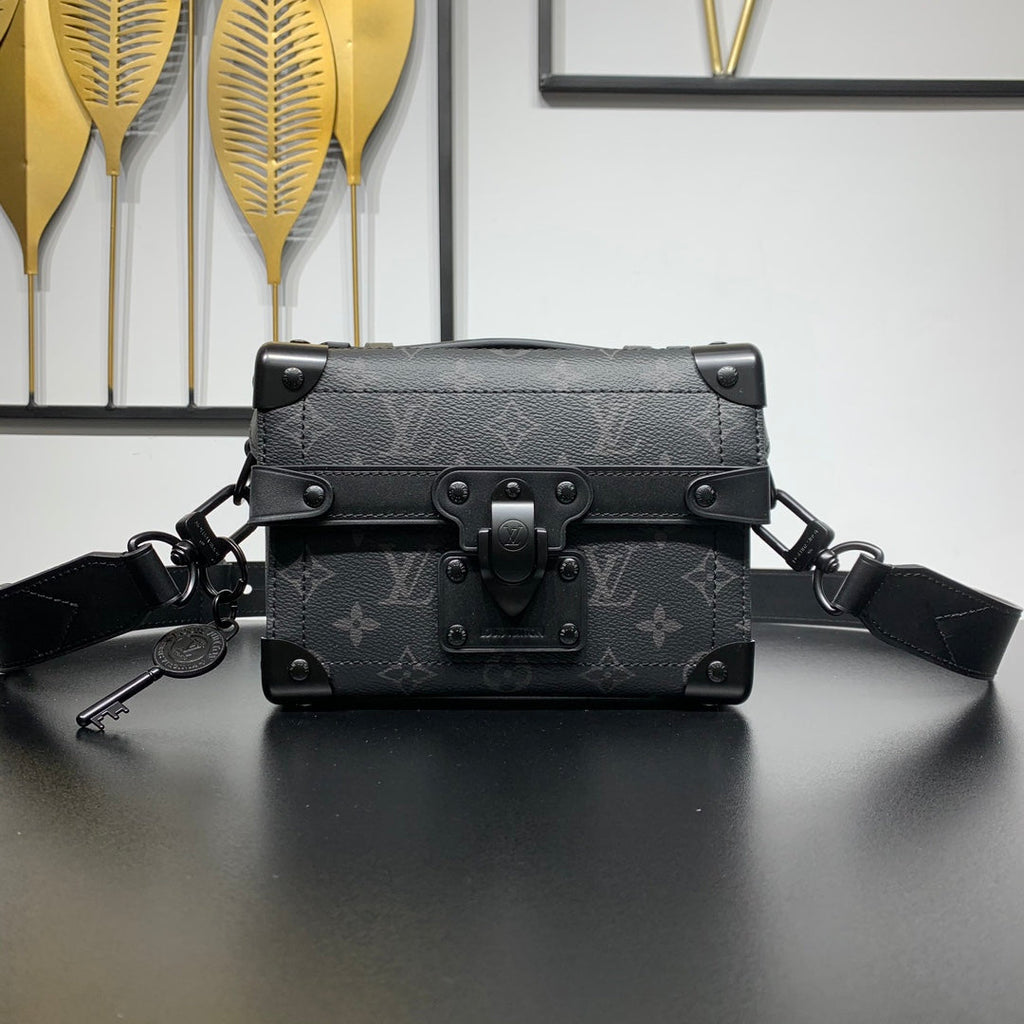 SOUL TRUNK 19 EN TOILE ECLIPSE MONOGRAMME NOIRE